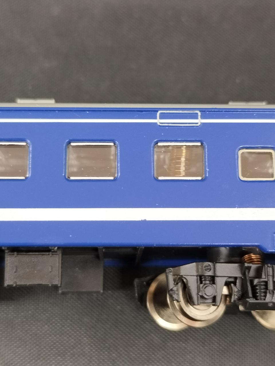 オハ51 36白線に傷あります