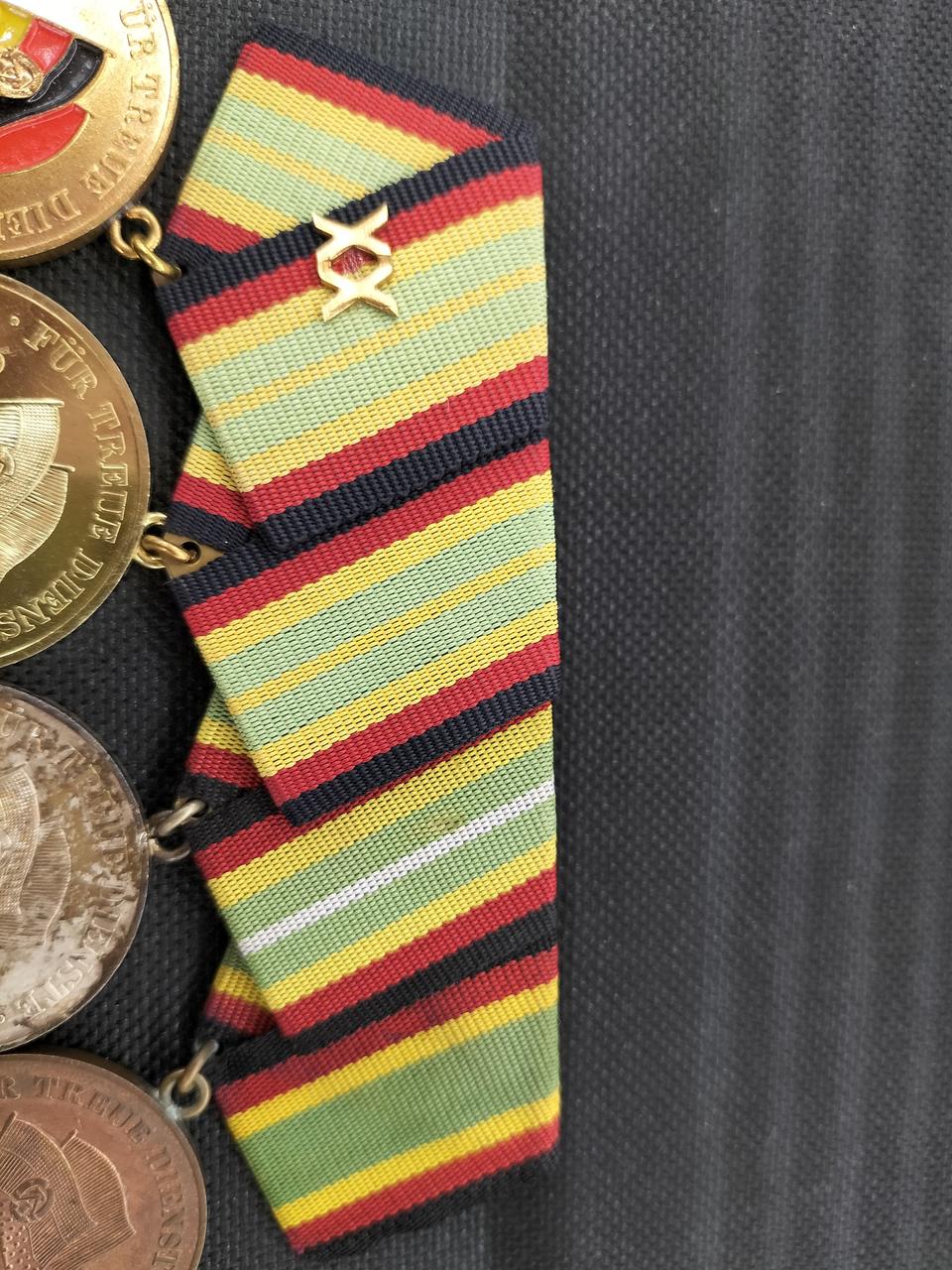 不明|国家人民軍メダル4つセット|【ハードオフ公式通販】オフモール