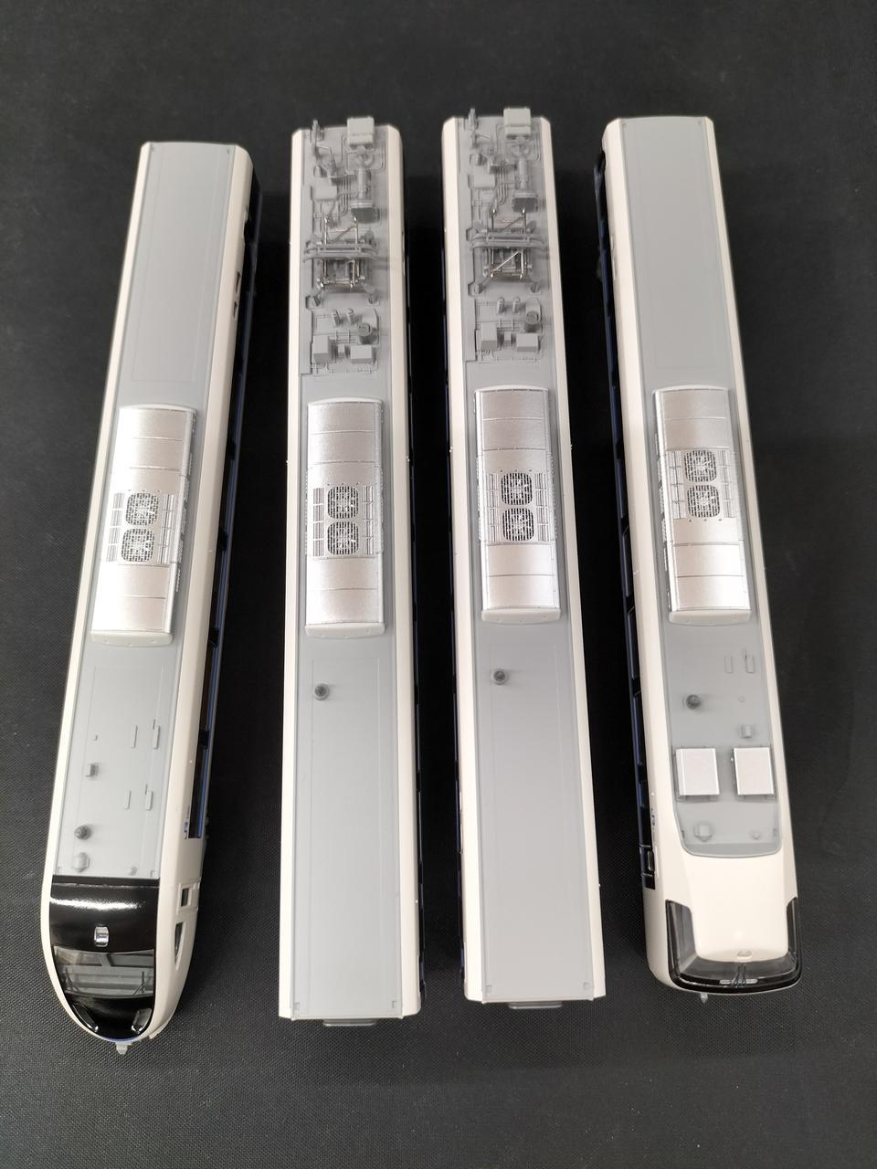 アンテナ類取付済