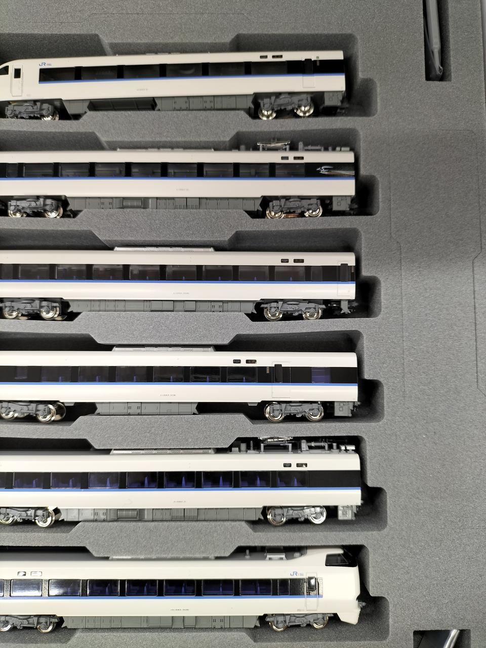 行先表示貼られています