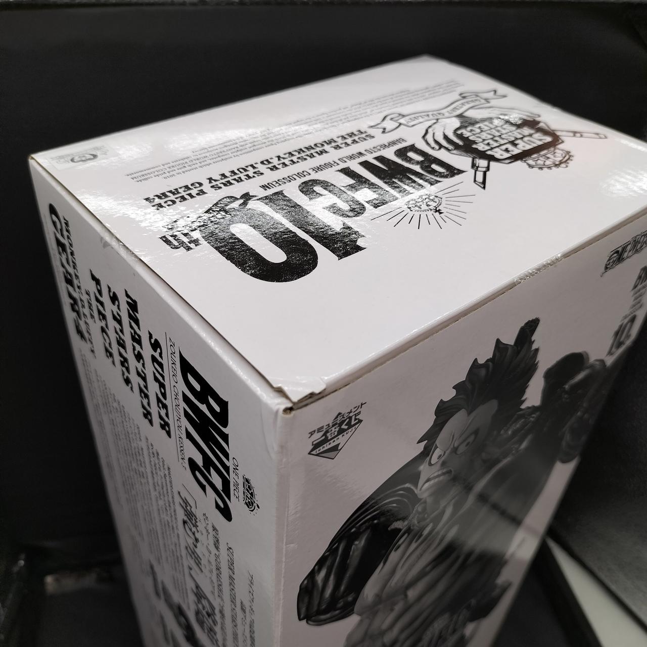 角にへこみあり