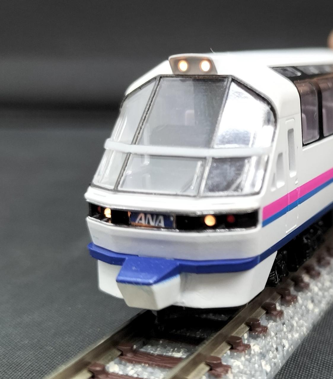 反対側ライト接触不良です