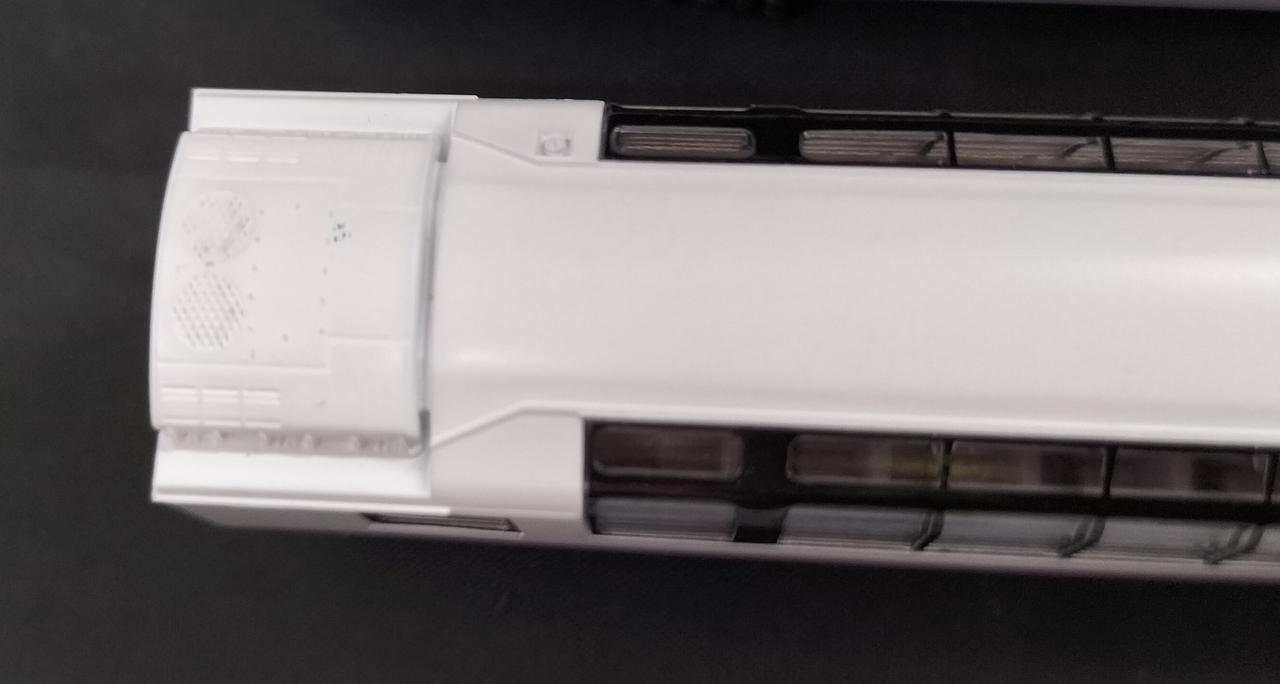 屋根上に汚れあります