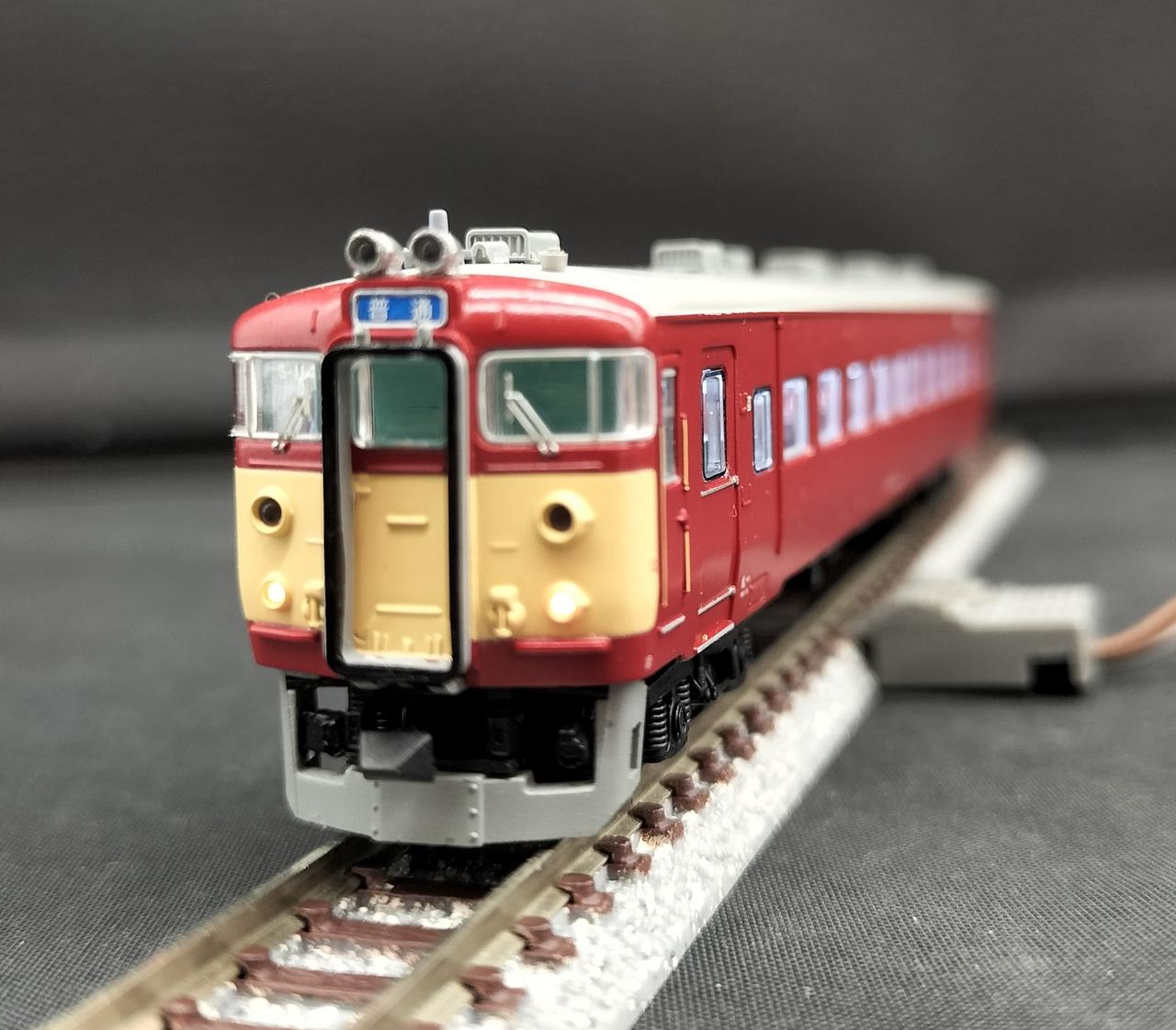 全ての車両に室内灯入ってます