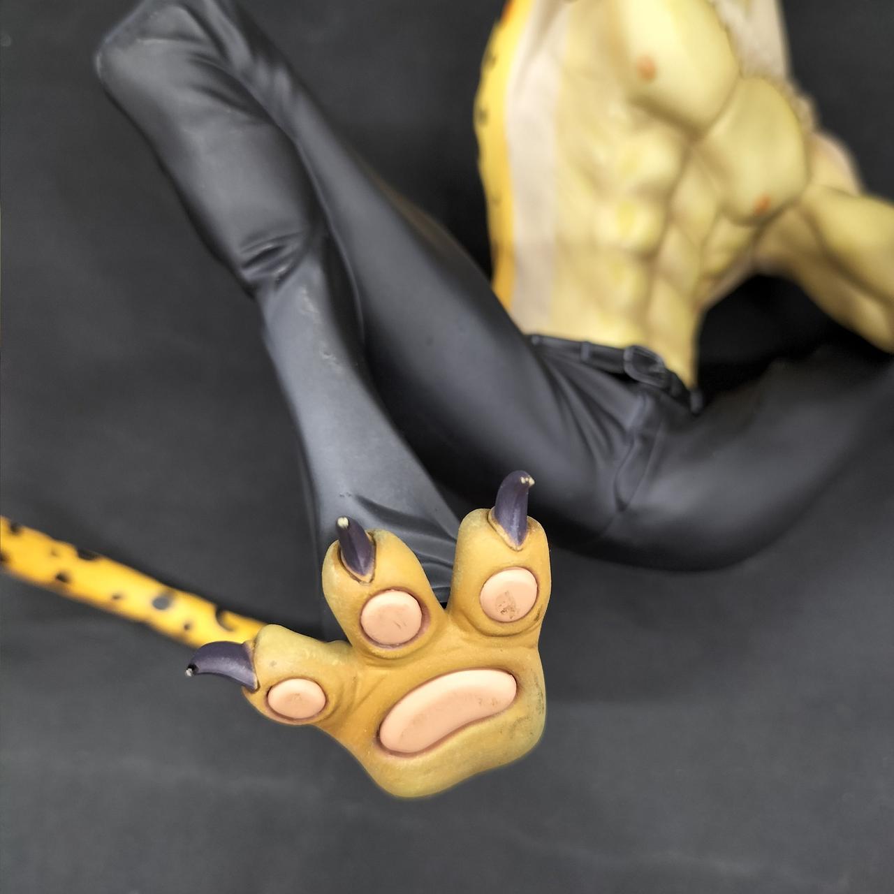 爪に色ハゲ