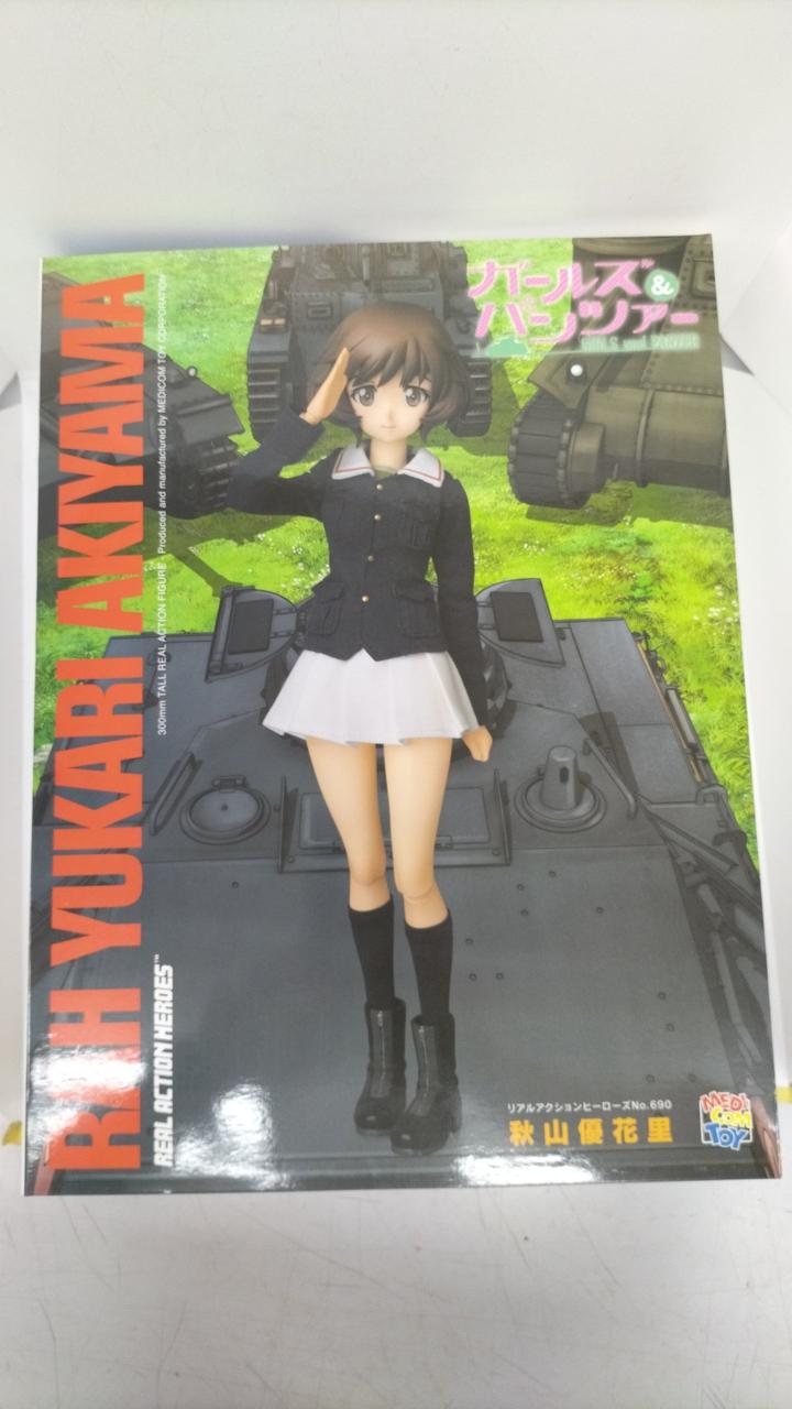 リアルアクションヒーローズNO.690 秋山優花里 リアルアクションヒーローズ No.690 RAH 秋山優花里 [ガールズ