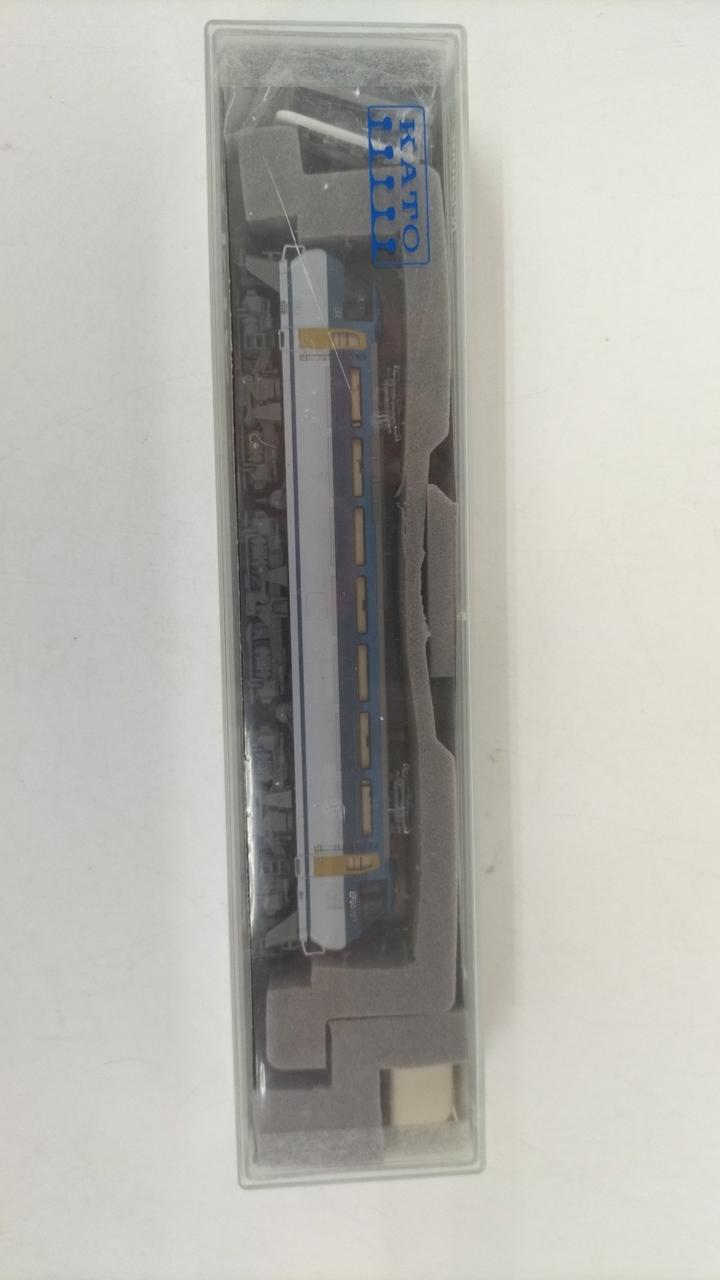 EF66 100