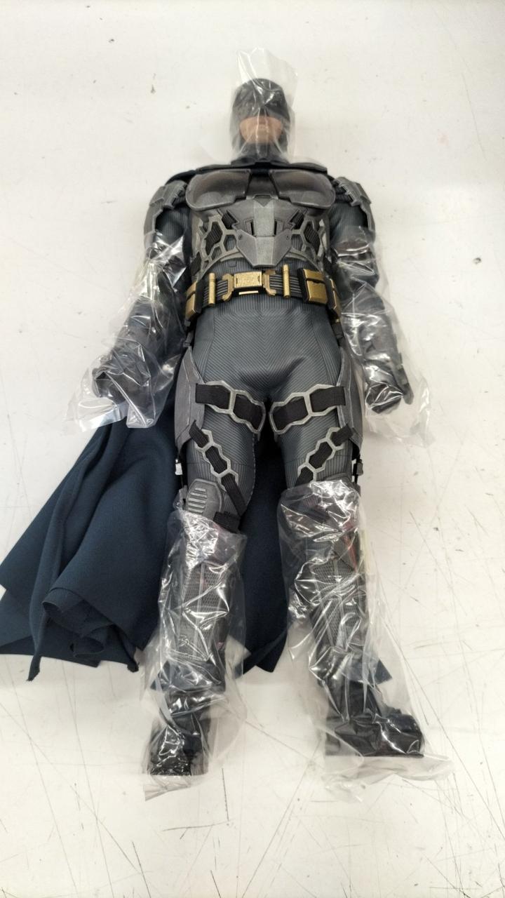 ホットトイズ(HOT TOYS)|バットマン&バットサイクル|HARDOFFオフ
