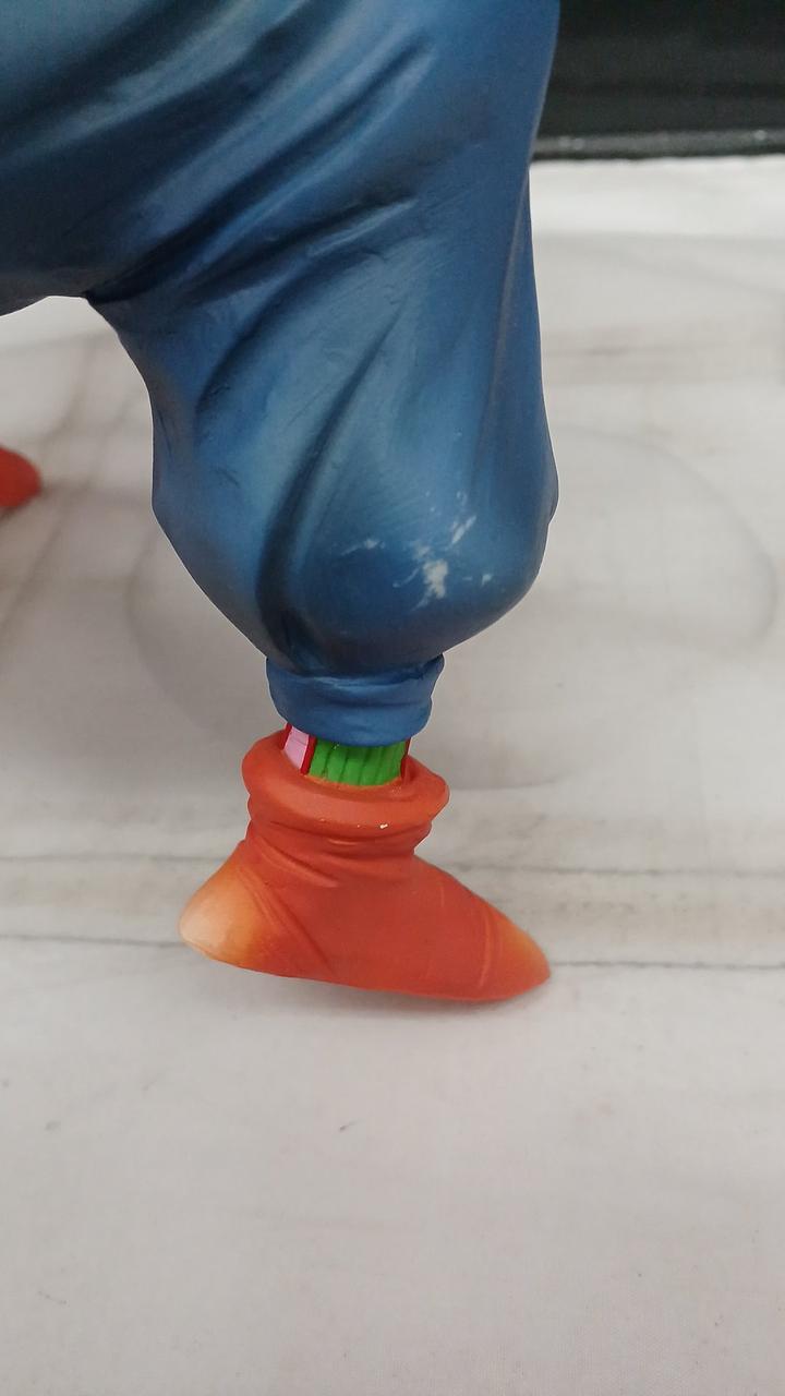 裾の塗装ハゲあり。