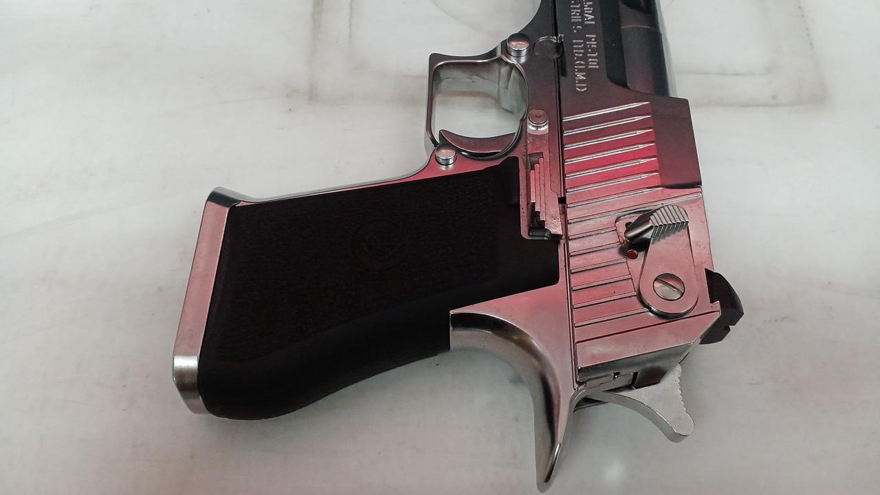 値下げ！合計5000円オフ東京マルイHARDKICKデザートイーグル.50AE 東京マルイ] ハードキック デザートイーグル.50AE 2トーン