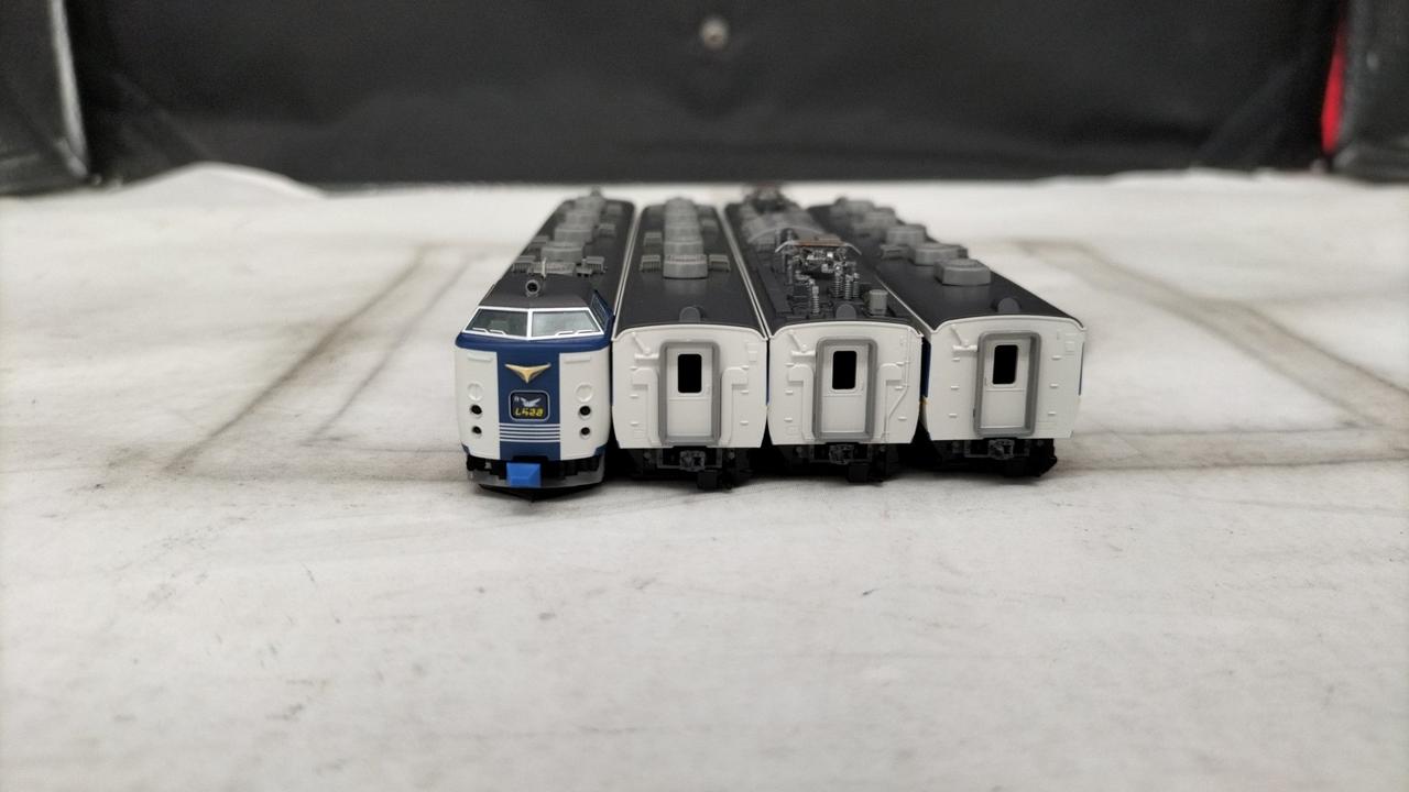TOMIX 485系　しらさき色（ジャンク品） TOMIX 485系 しらさき色（ジャンク品） JR 485系特急電車