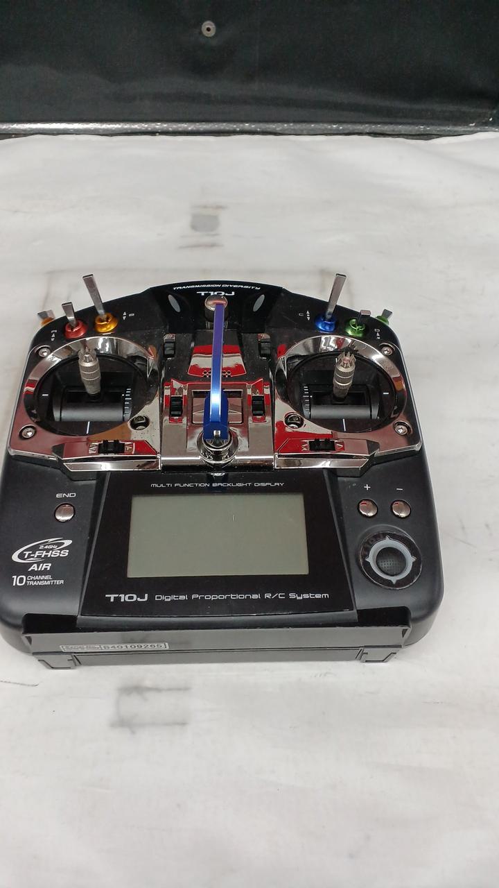 フタバ10 J 10ch-2.4GHz T-FHSS AIRモデル フタバ 10J （10ch-2.4GHz T-FHSS AIRモデル）飛行機用 W