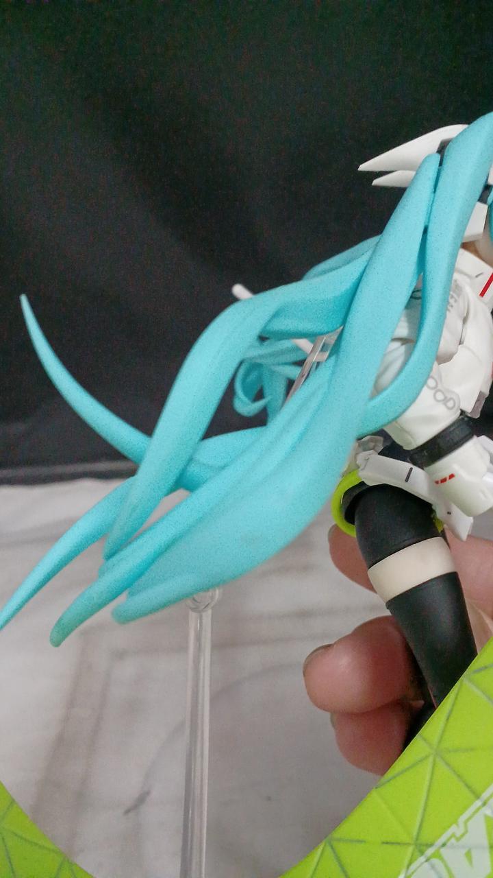 毛先汚れあり
色褪せあり