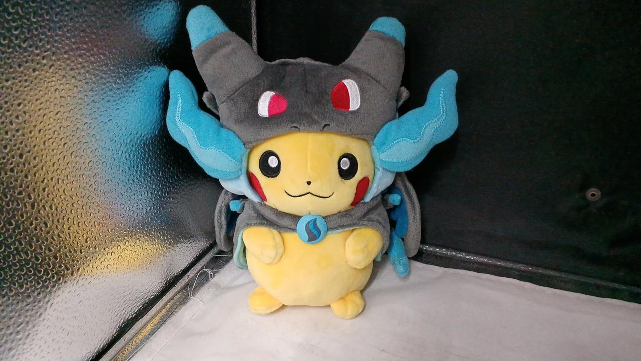 楽天市場 【ピカチュウ タグポンチョ なしリザードンの通販 】ポケモン