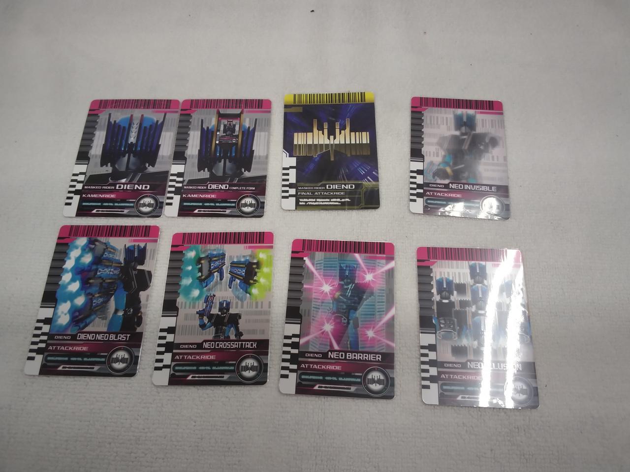 カードは全45枚入っています。