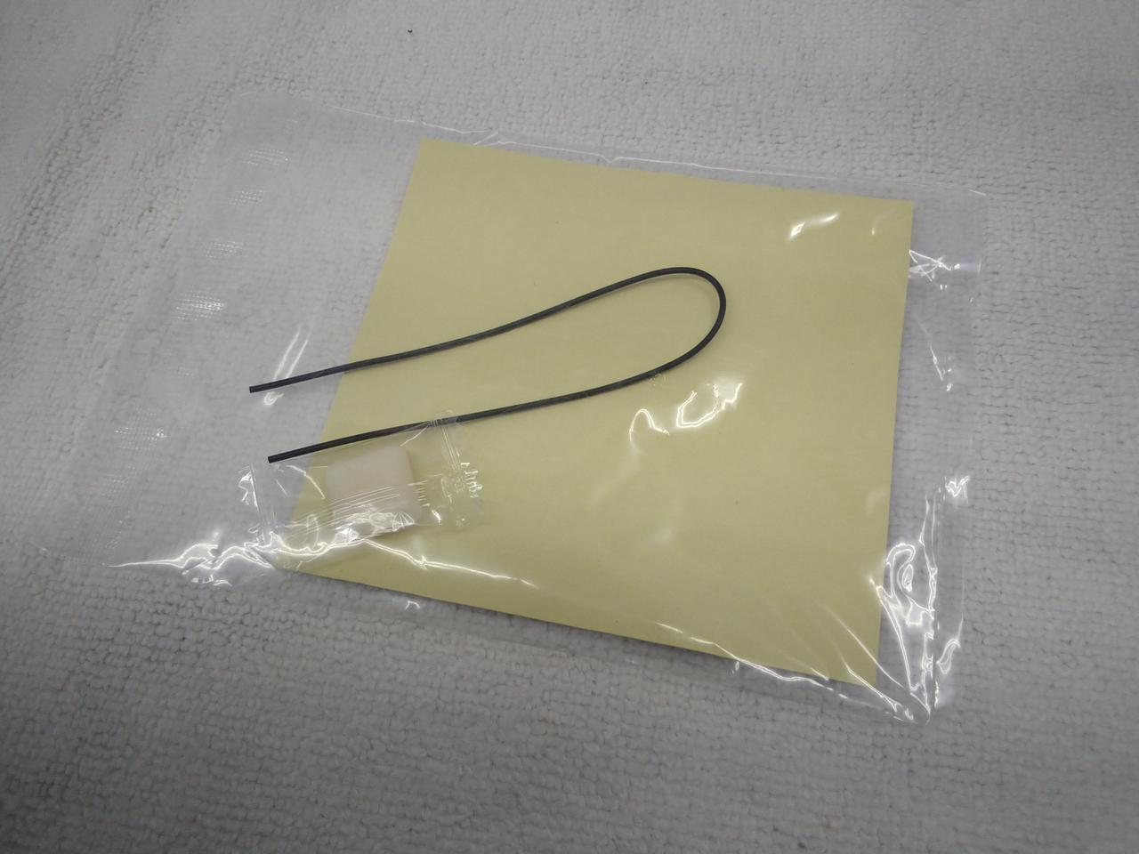 お菓子は食べないようお願いします。