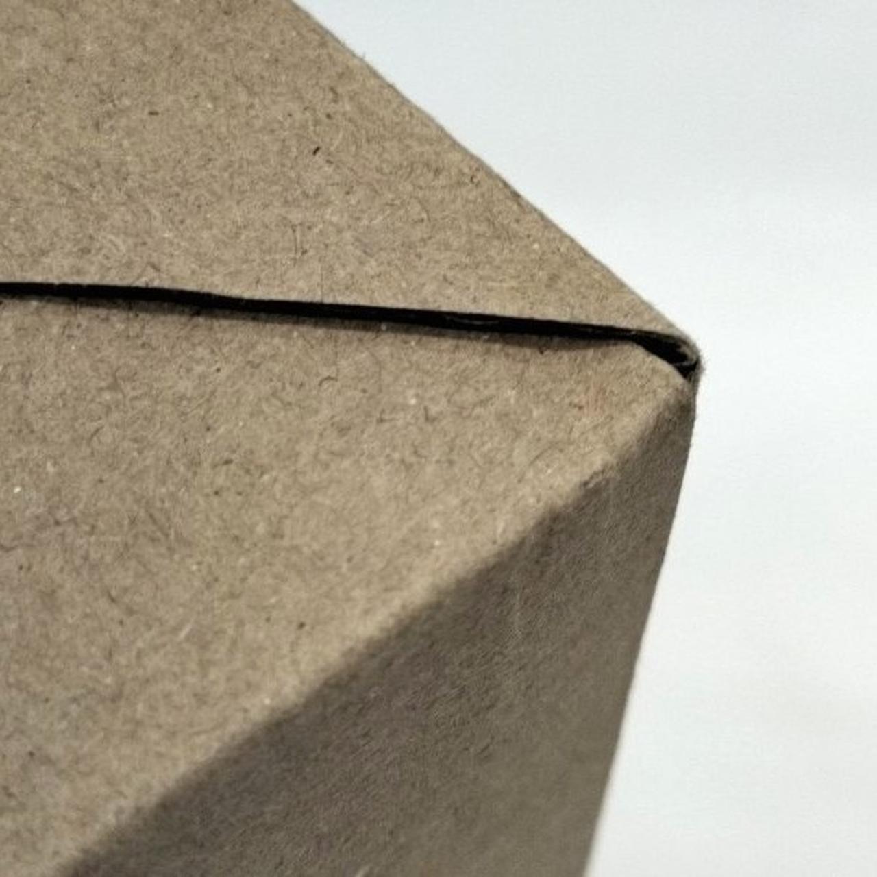 箱ダメージあり