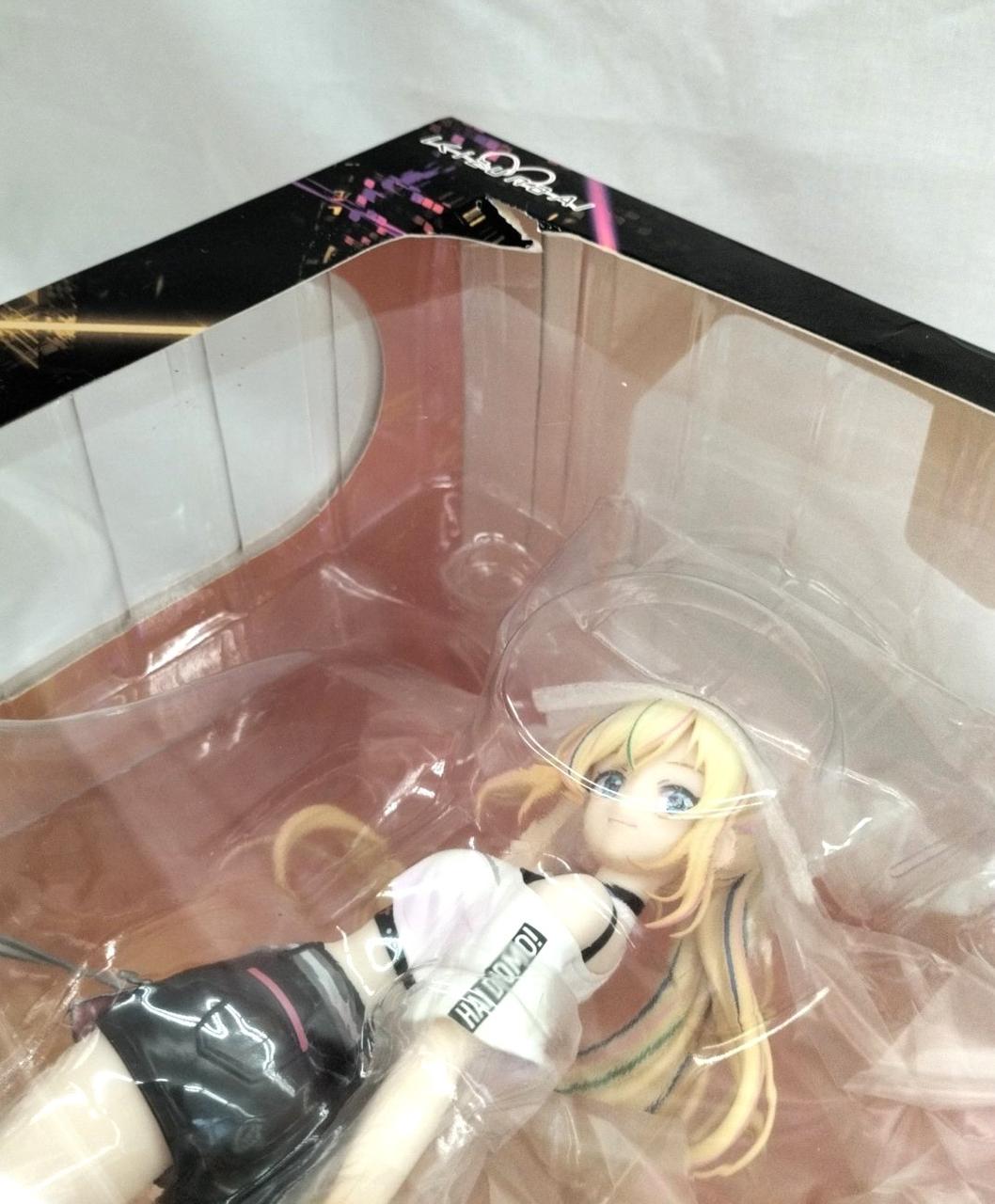 箱ダメージあり