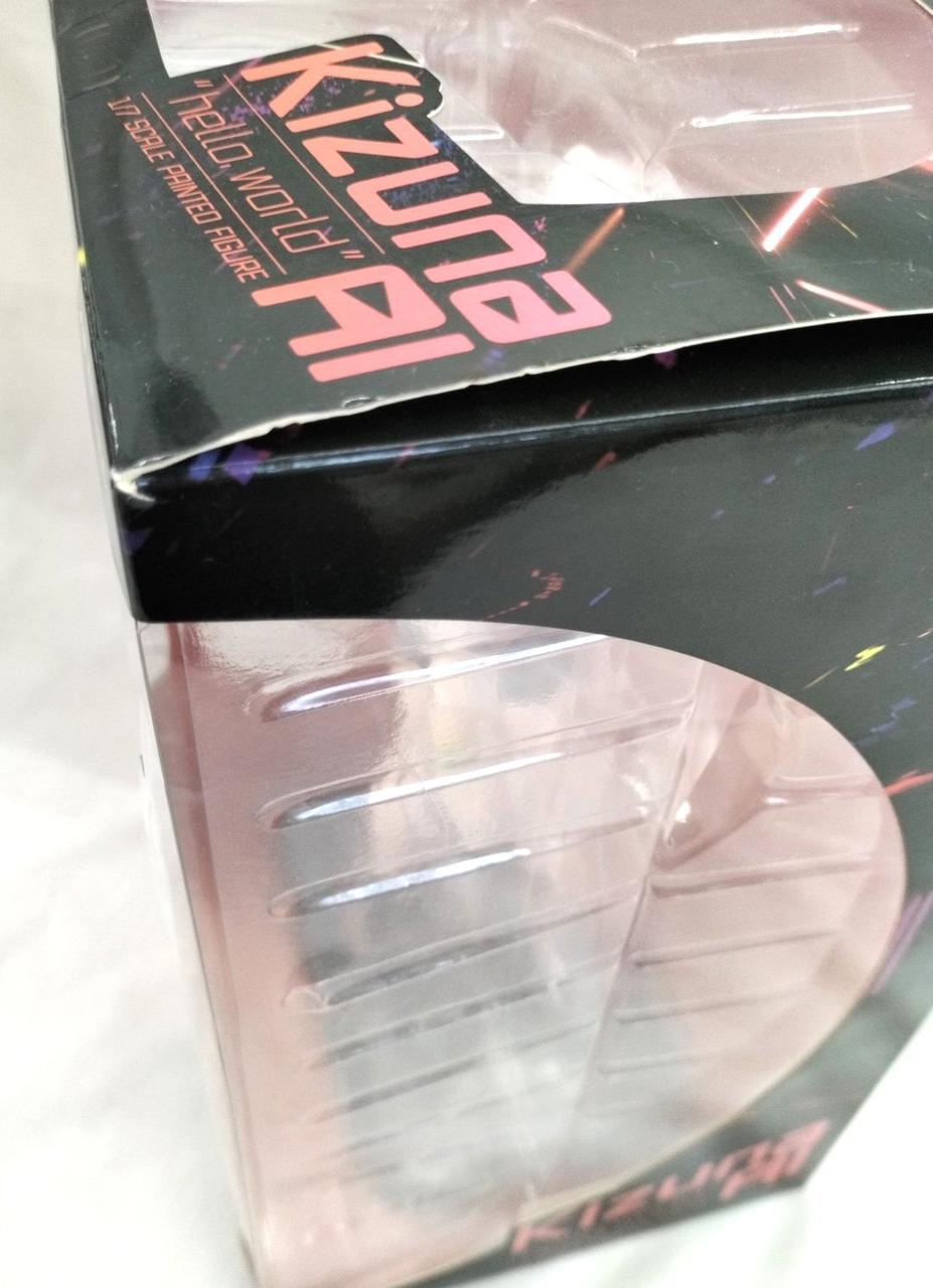 箱ダメージあり