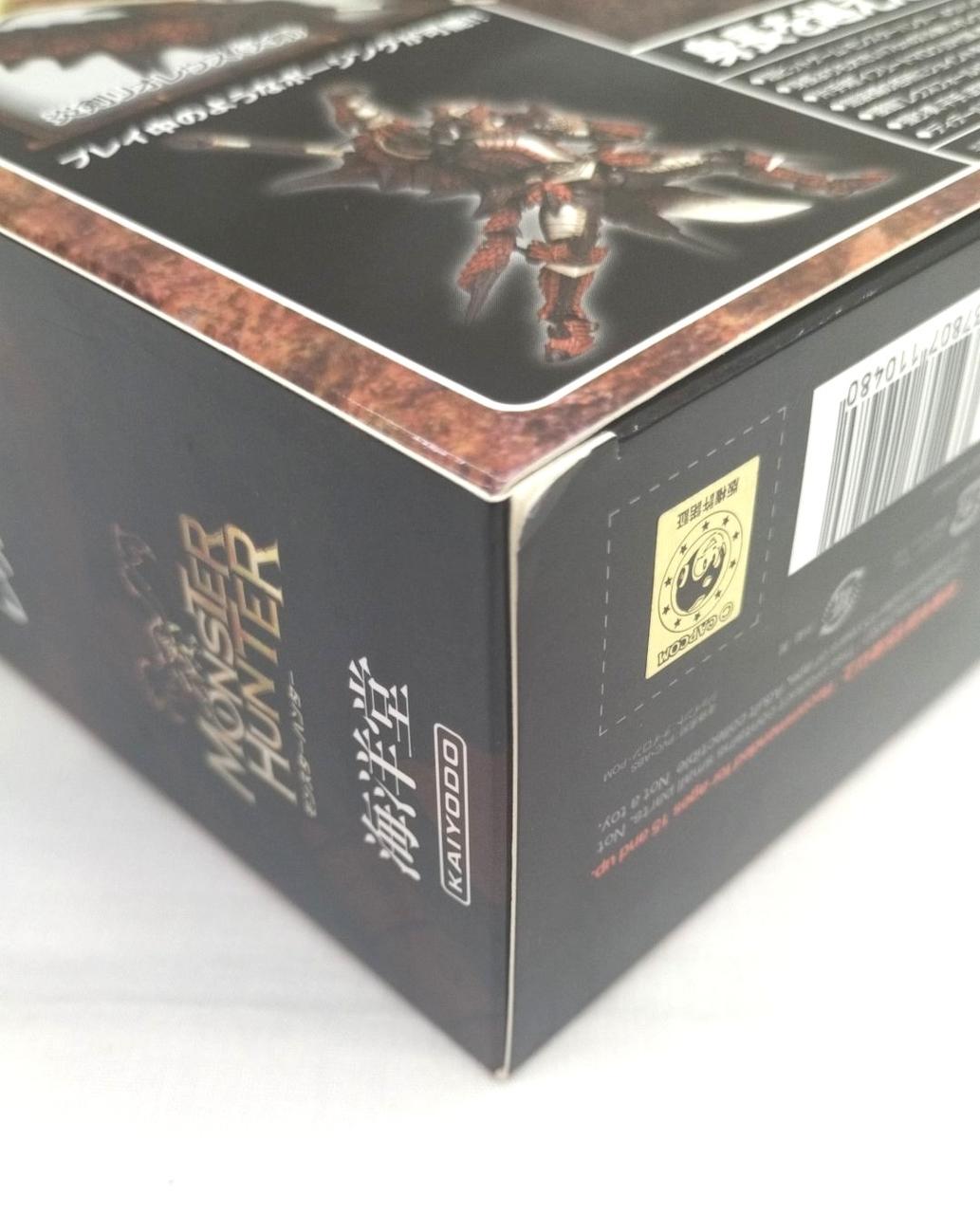 外箱ダメージあり