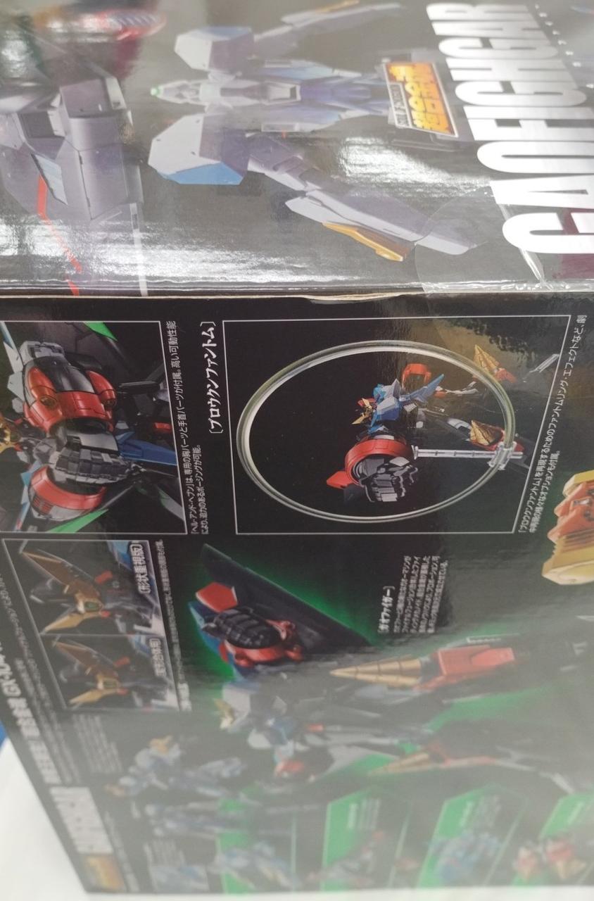 外箱ダメージあり