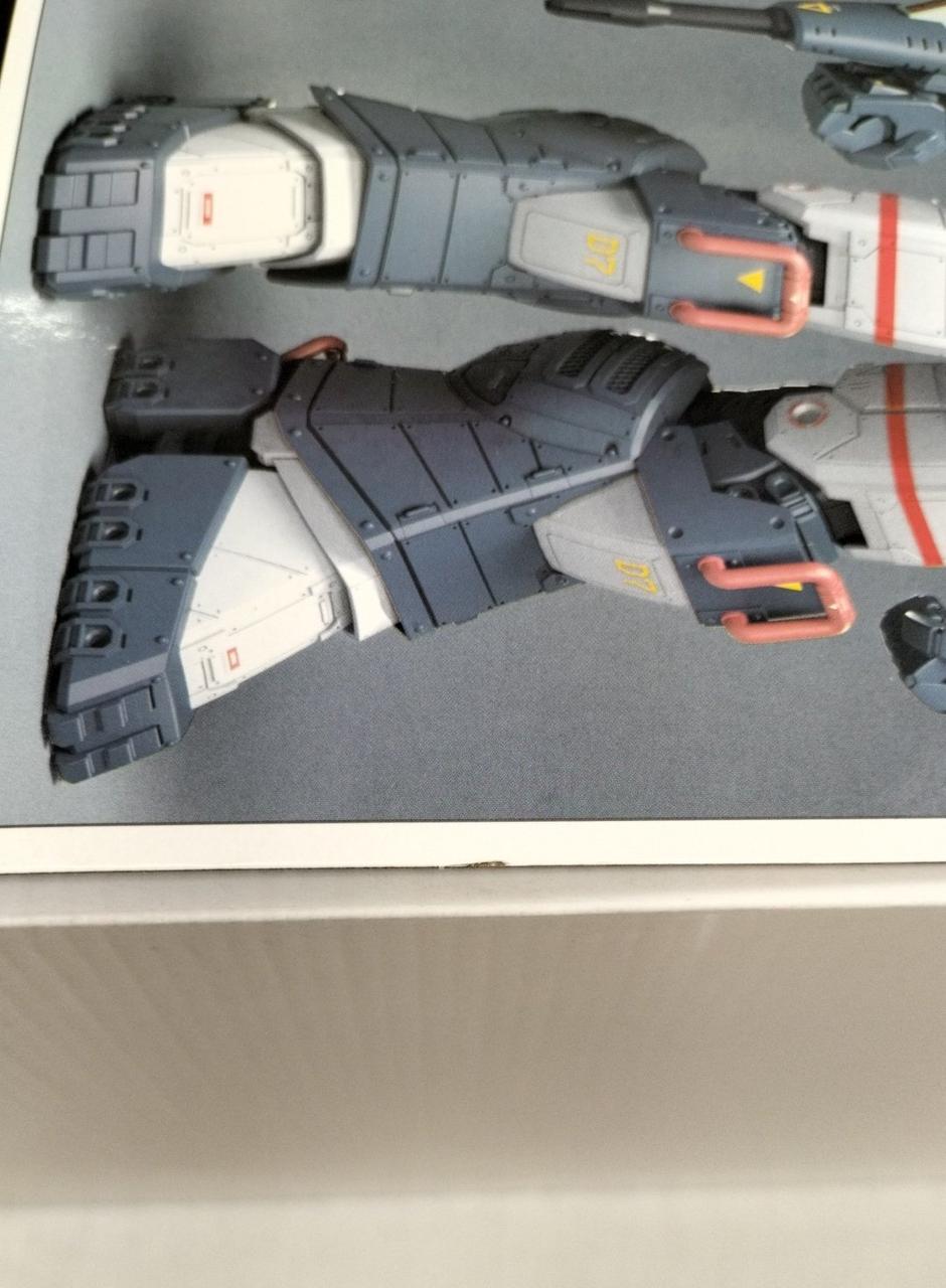 外箱多少ダメージあり