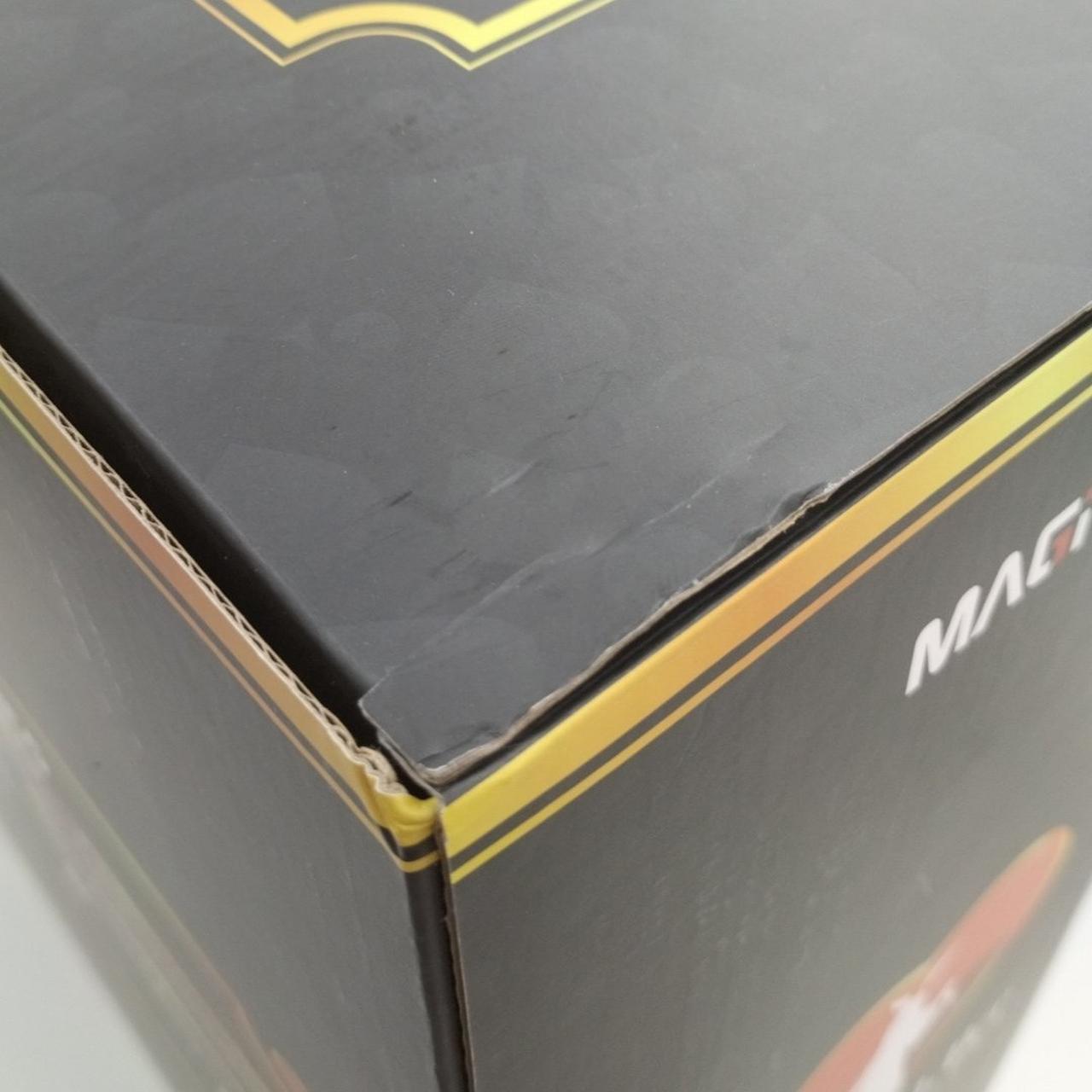 傷みが見受けられます。