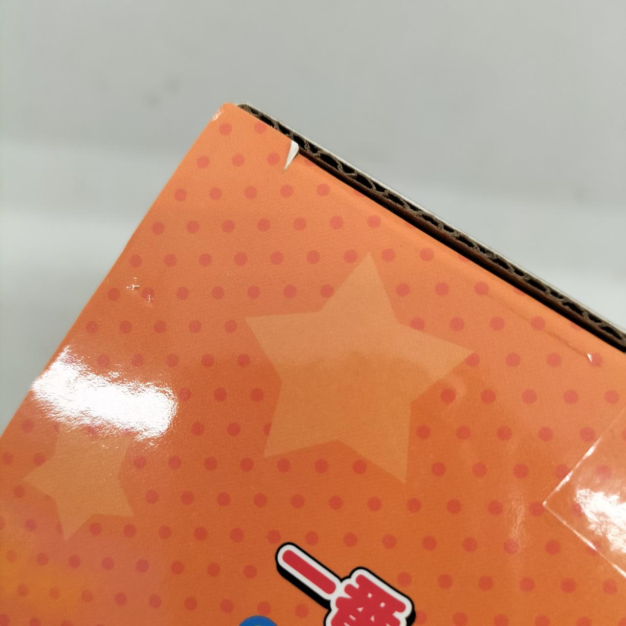 凹みなどの傷みが見受けられます。