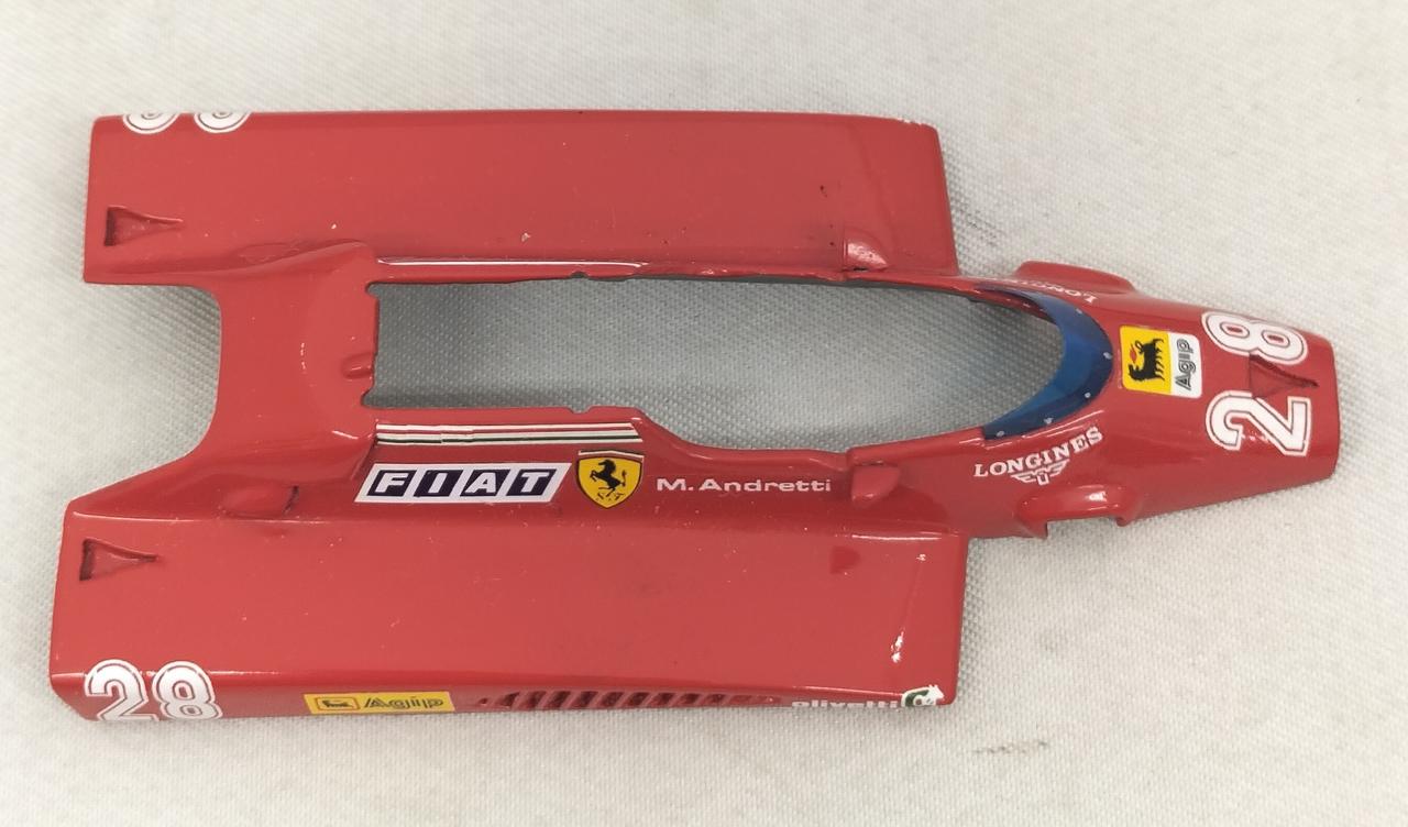 塗装剥がれが見受けられます。