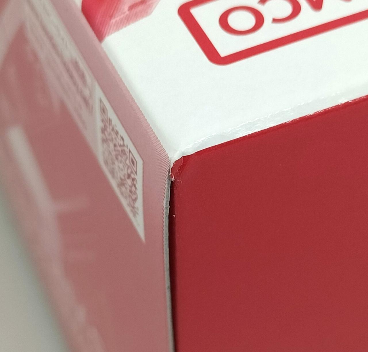 箱に傷みが見受けられます。