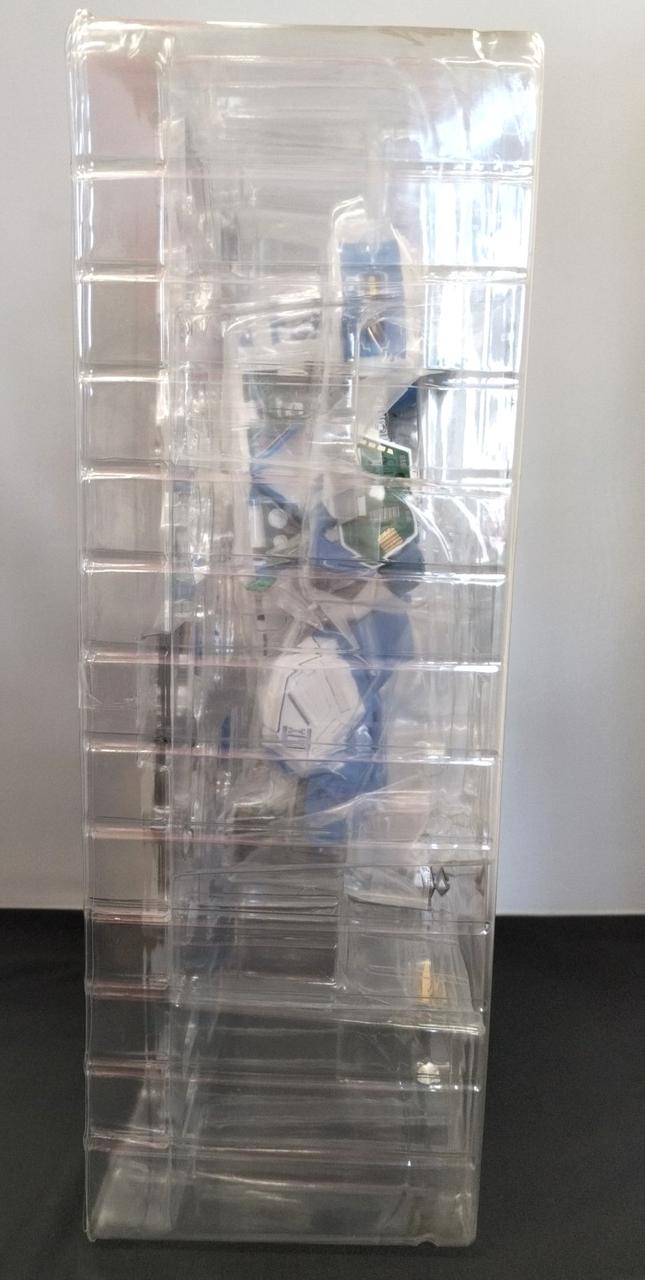 中箱未開封品です。