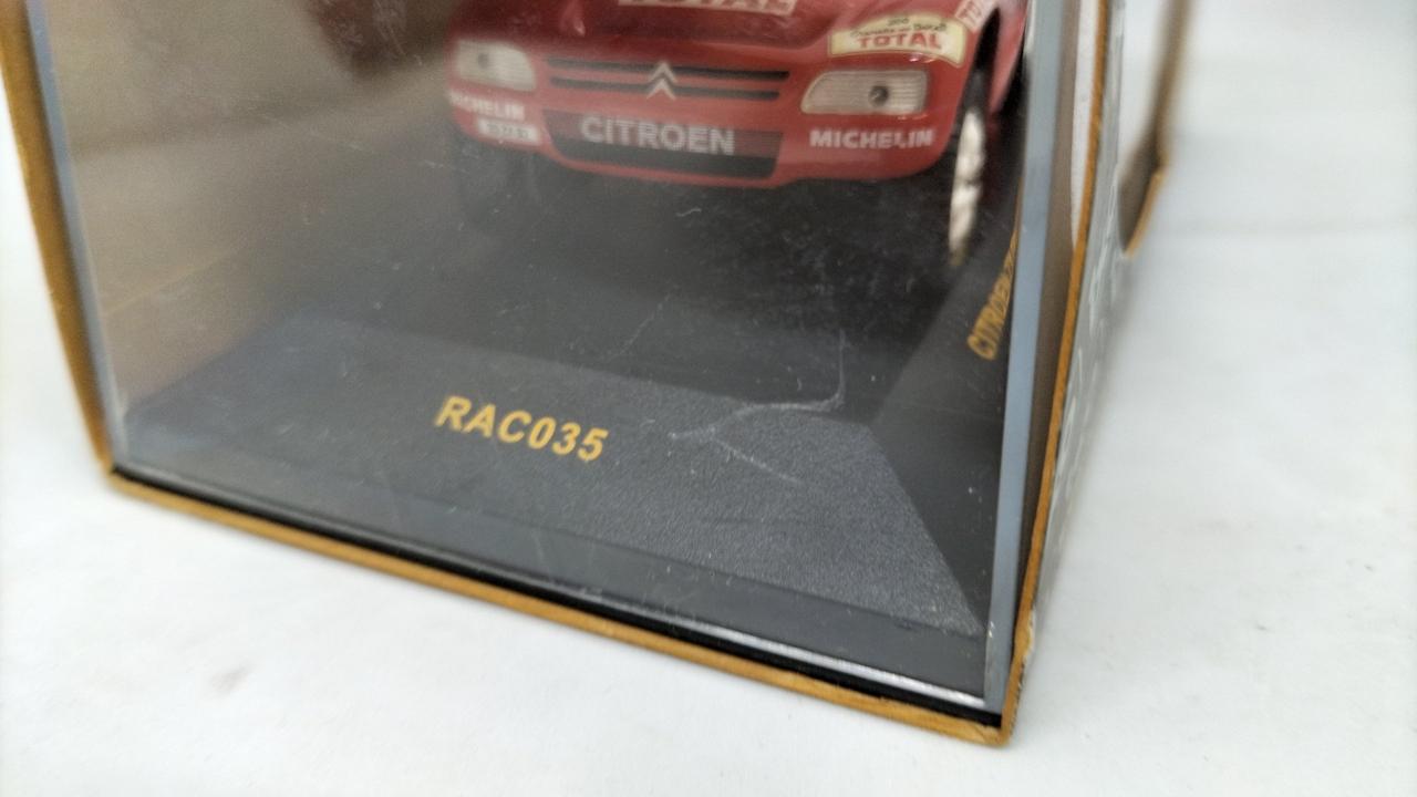 ケースキズあり