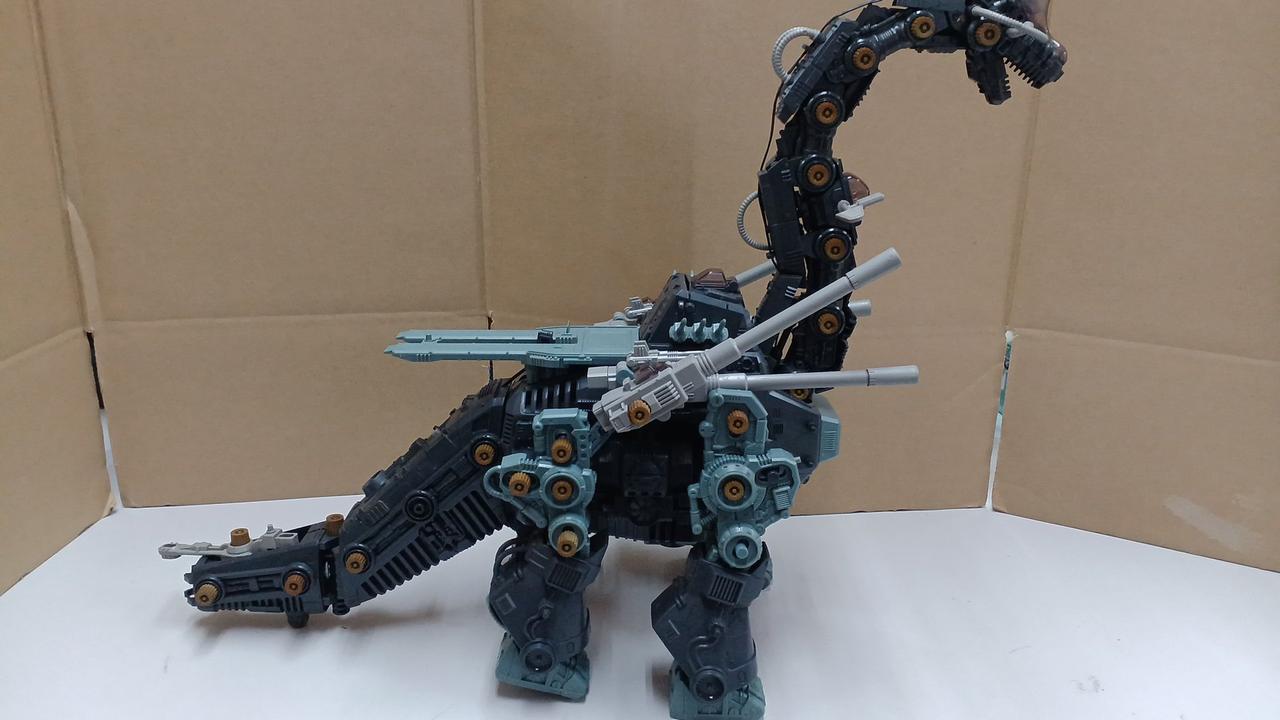 TOMY|【旧ゾイド】 ウルトラザウルス(恐竜型)|【ハードオフ公式通販