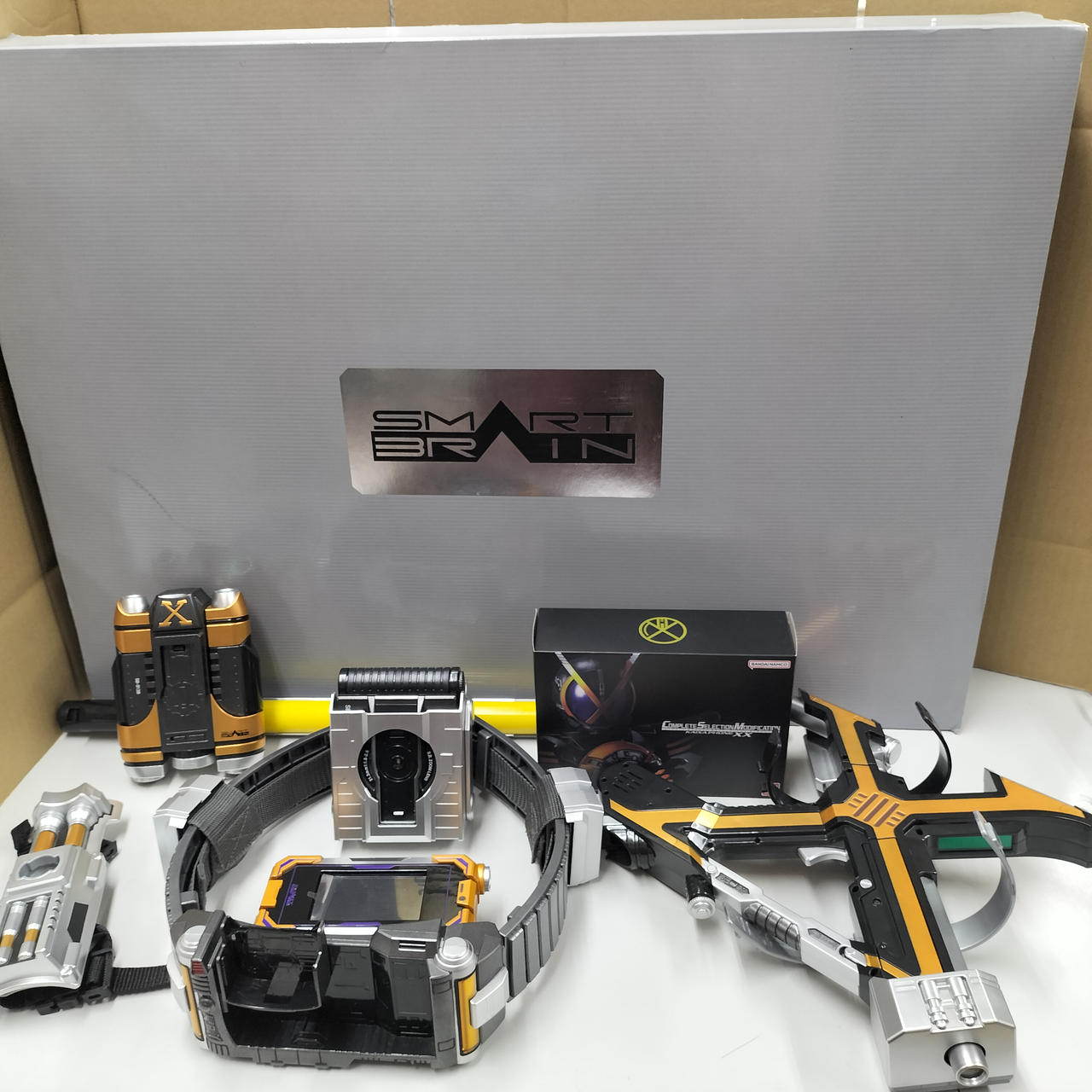 BANDAI|CSMカイザギア＆カイザフォンXXセット|【ハードオフ公式通販