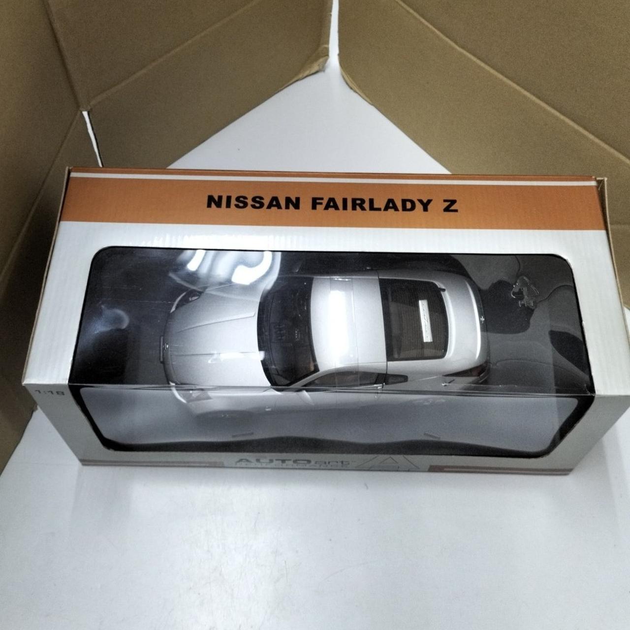 オートアート(AUTOART)|NISSAN FAIRLADY Z （シルバー）|【ハードオフ