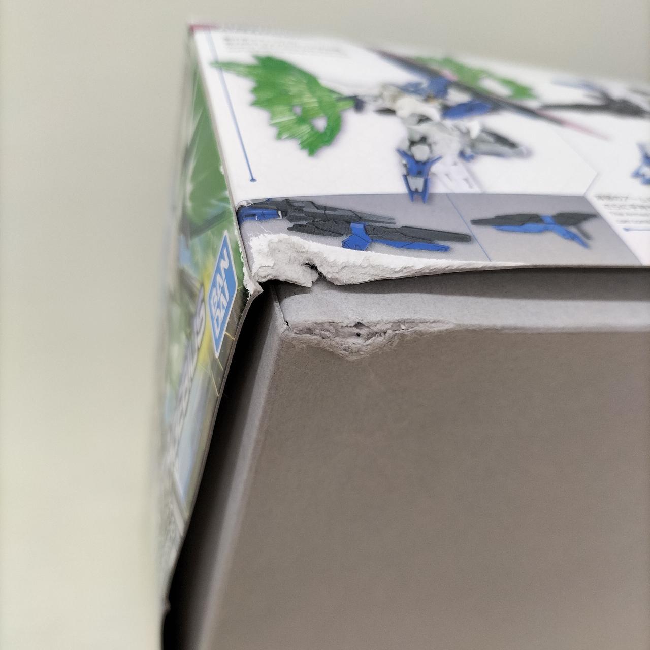 箱にイタミあり