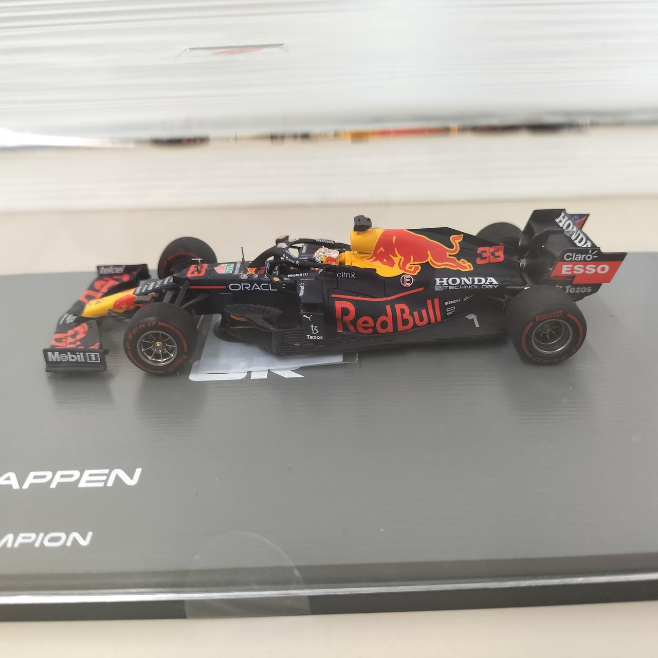 Spark 1/18 ミニカー レッドブル Honda No.33 新品未開封！ SPARK 18s609 1/18 Red Bull Racing RB16B No.33 Winner Abu