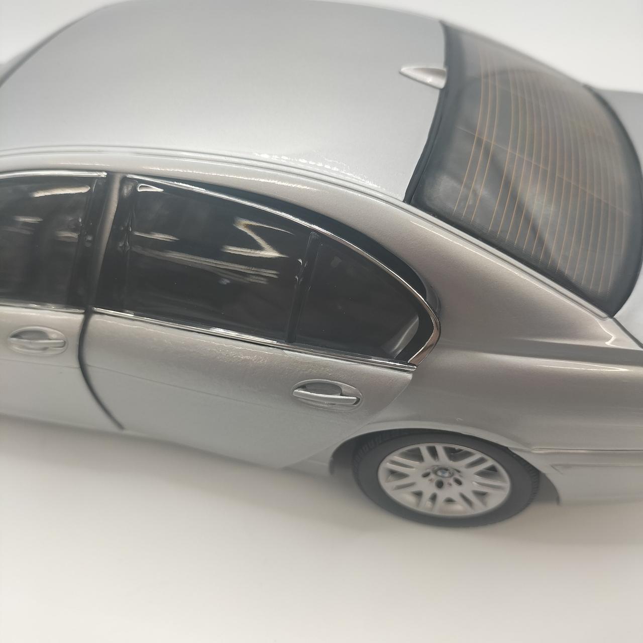 ガタツキありドア