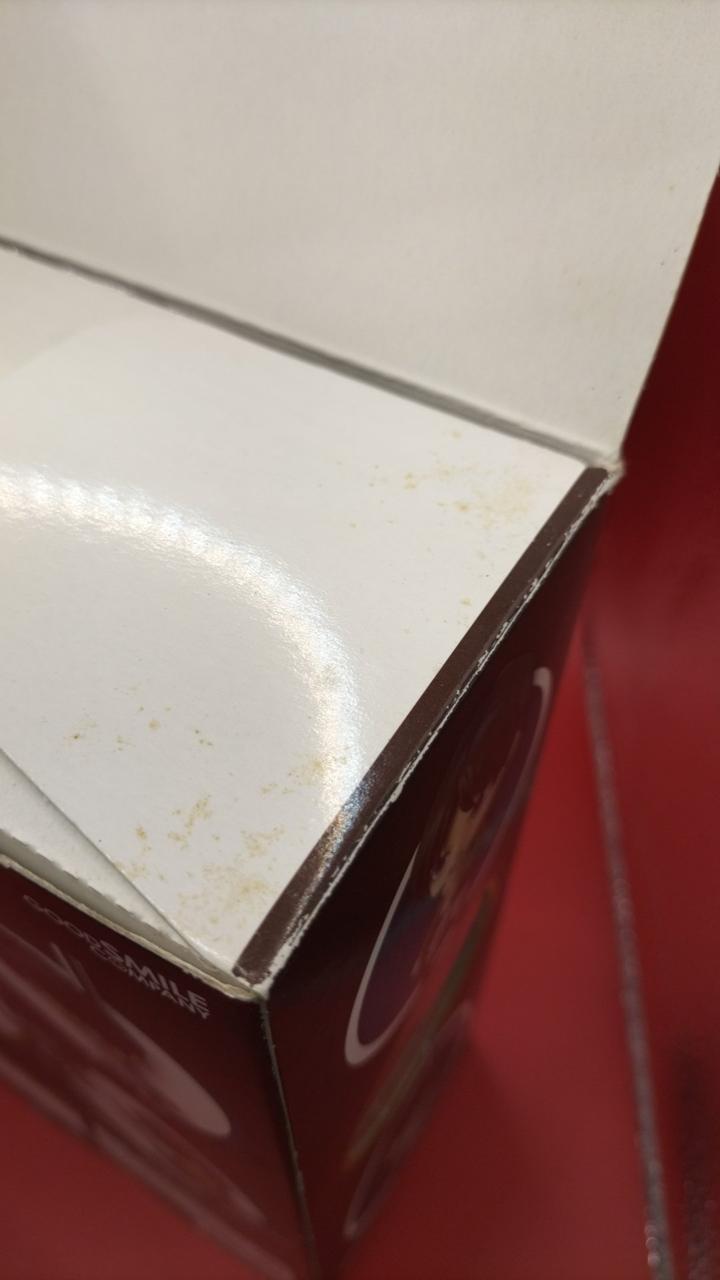 箱汚れあり