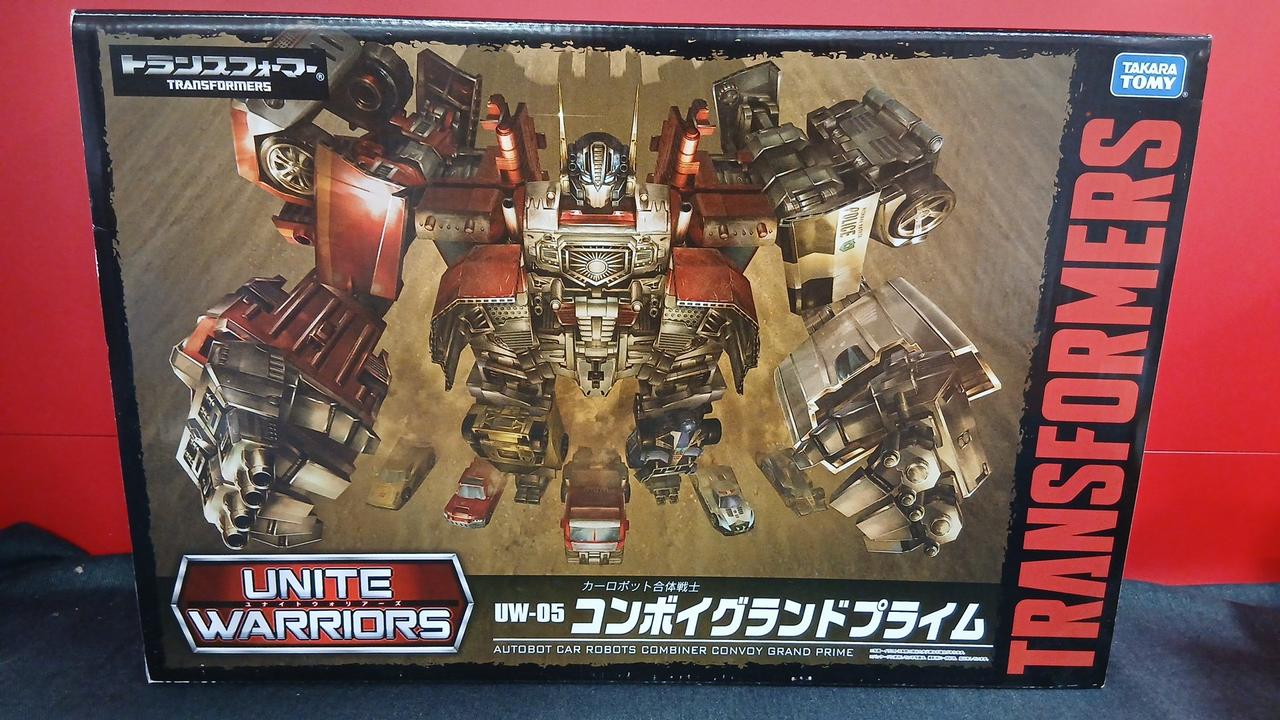 タカラトミー|UW-05 コンボイグランドプライム|【ハードオフ公式通販