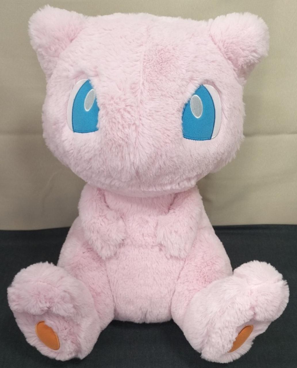 ポケモンセンター おっきいふわふわぬいぐるみ ミュウ　3体セット ポケモンセンター おっきいふわふわぬいぐるみ ミュウ 3体セット
