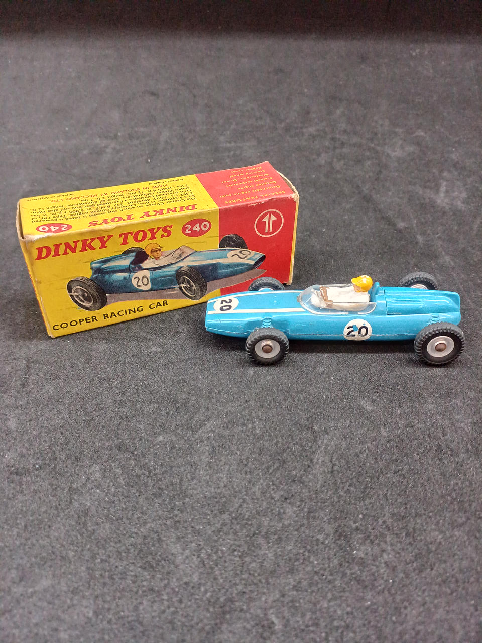 dinkyミニカーディンキ一 クレーン車 イングランド製 当時物 傷 汚れあり Amazon | DINKY TOYS 1/43 ディンキー リンカーン プレミア