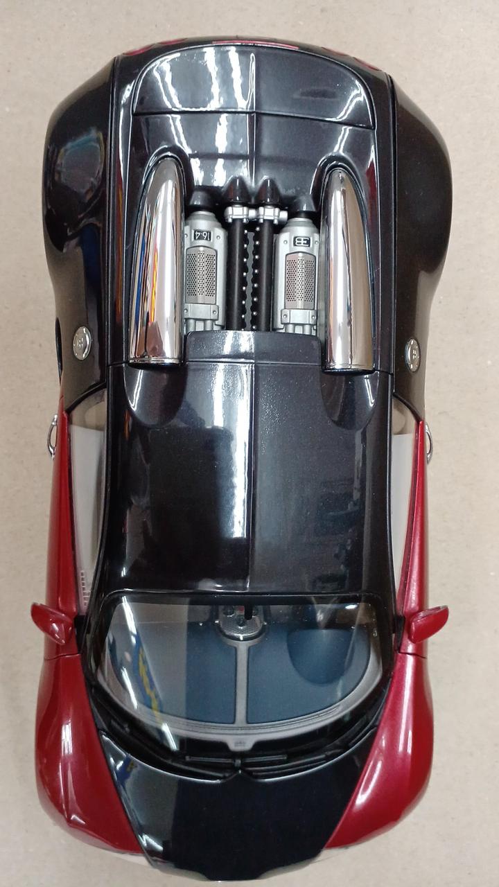 ミニカー AUTO ART BUGATTI EB 16.4 VEYRON AUTOart (オートアート)モデルカー1/18ブガッティ EB 16.4