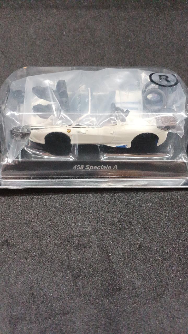 フェラーリ 458 スペチアーレ