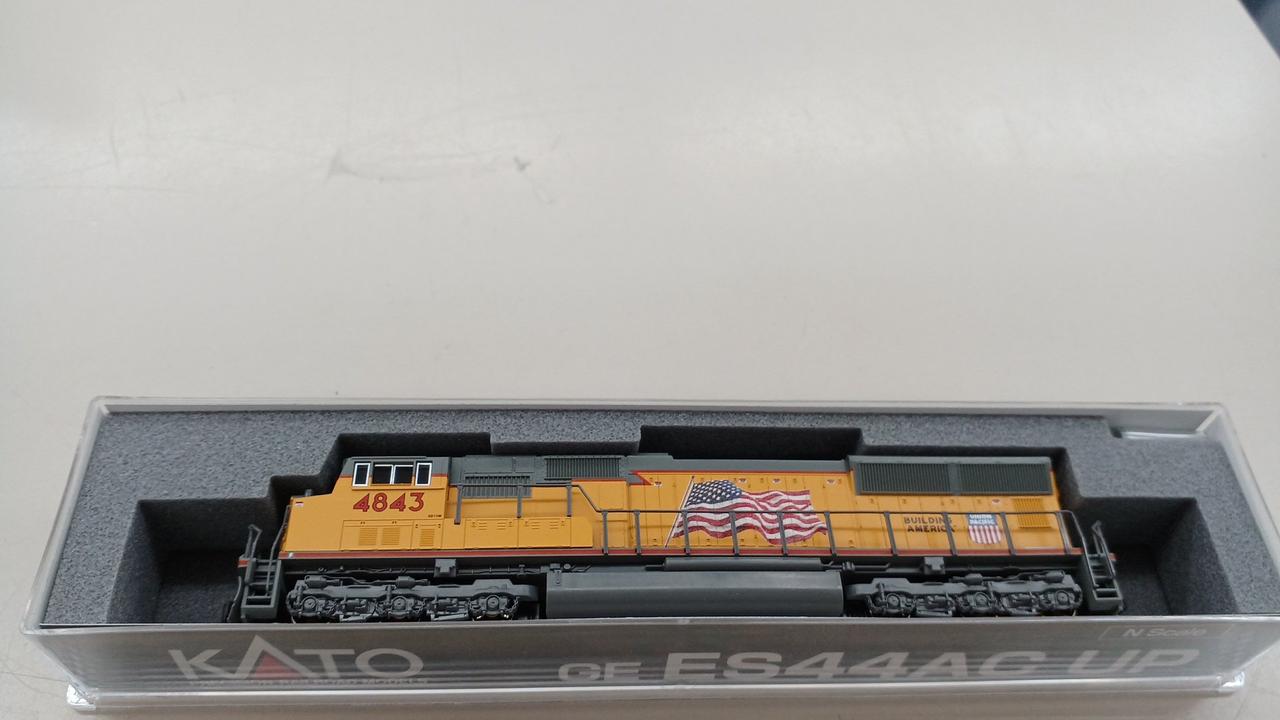 KATO` - KATO カトー/Nゲージ/GE ES44AC UP/176-8943/Aランク/63【中古】 カトー(KATO)|GE ES44AC UP|HARDOFFオフモール（オフモ