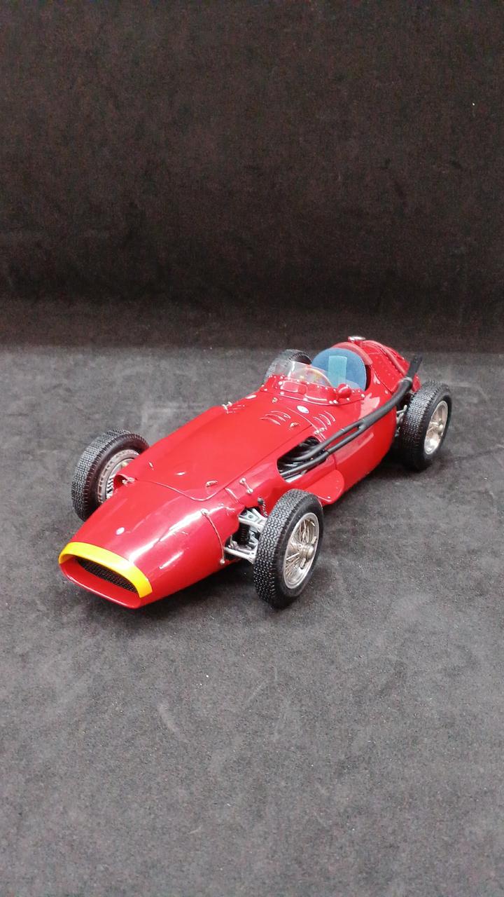 特価 CMC (1/18) マセラティ250F Amazon.co.jp: CMC 1/18 マセラティ 250F 1957 ミニカー : おもちゃ