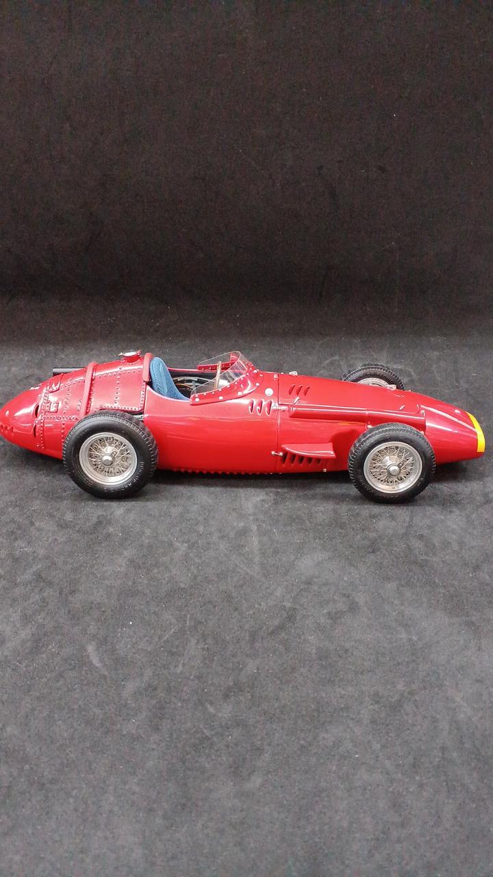 1/18CMC 超精密ミニカー/マセラティ250F(1957) Amazon.co.jp: CMC 1/18 マセラティ 250F 1957 ミニカー : おもちゃ