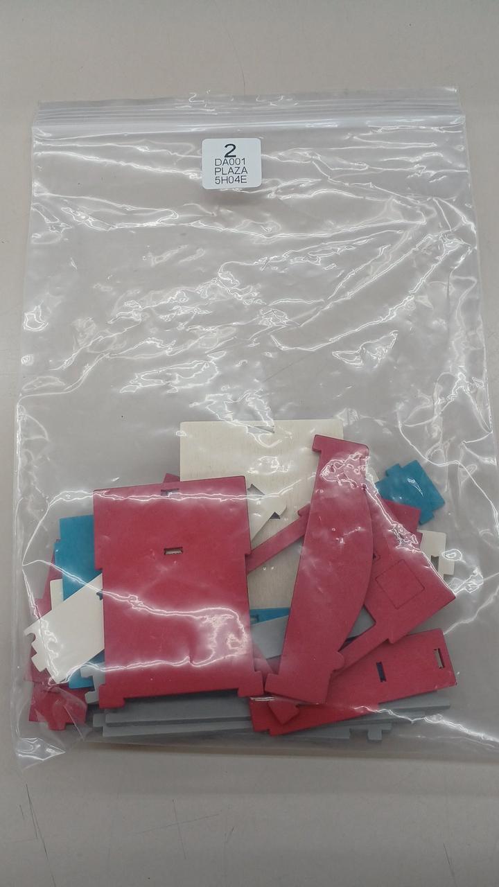 パーツ揃ってます