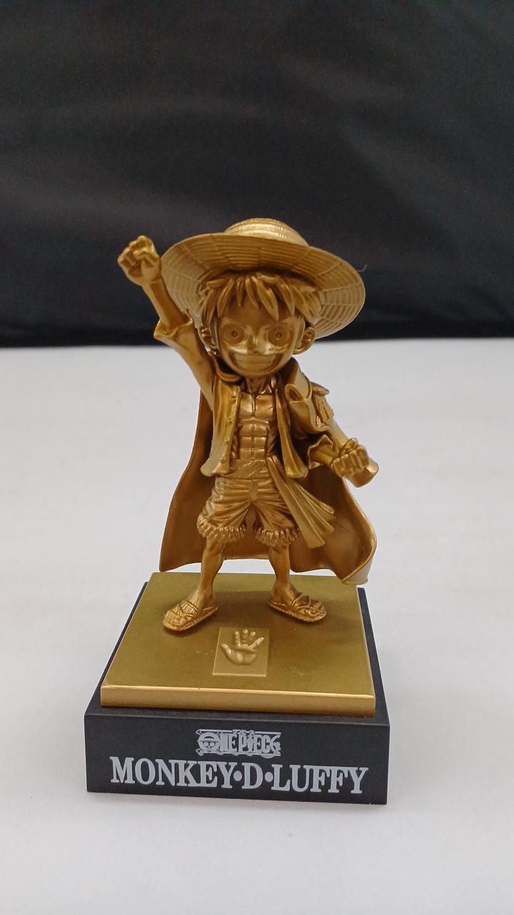 ワンピース　ワールドコレクタブルフィギュア