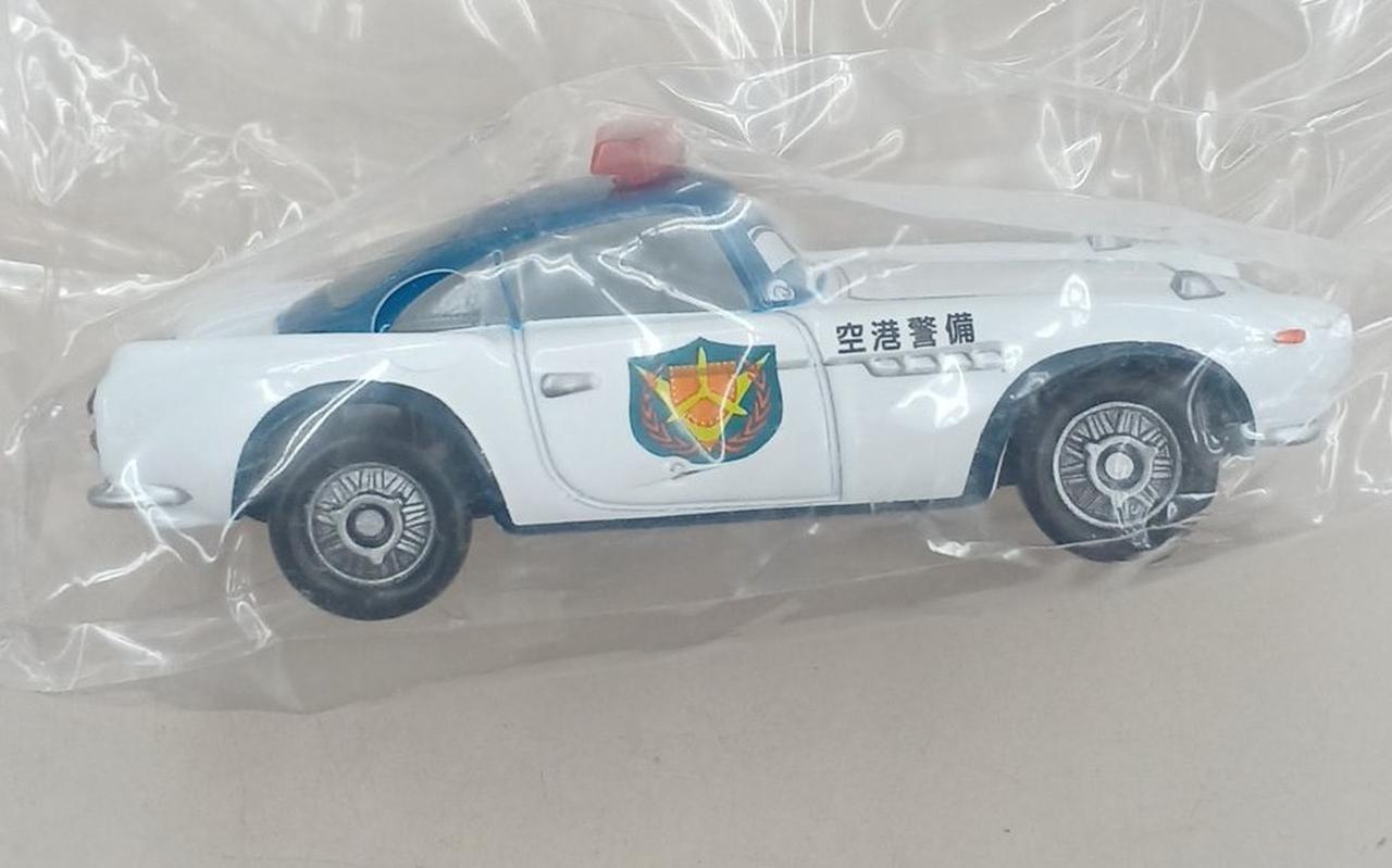 タカラトミー|カーズ・トミカ C-28|HARDOFFオフモール（オフモ